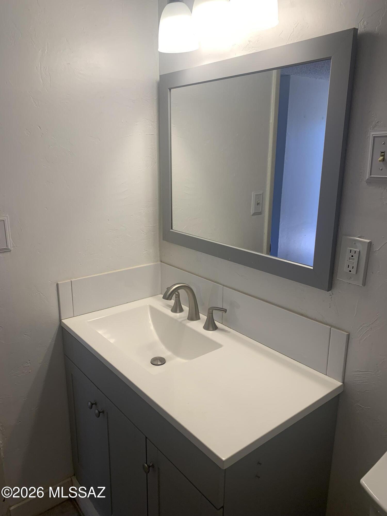 Granada Park - Residential Lease