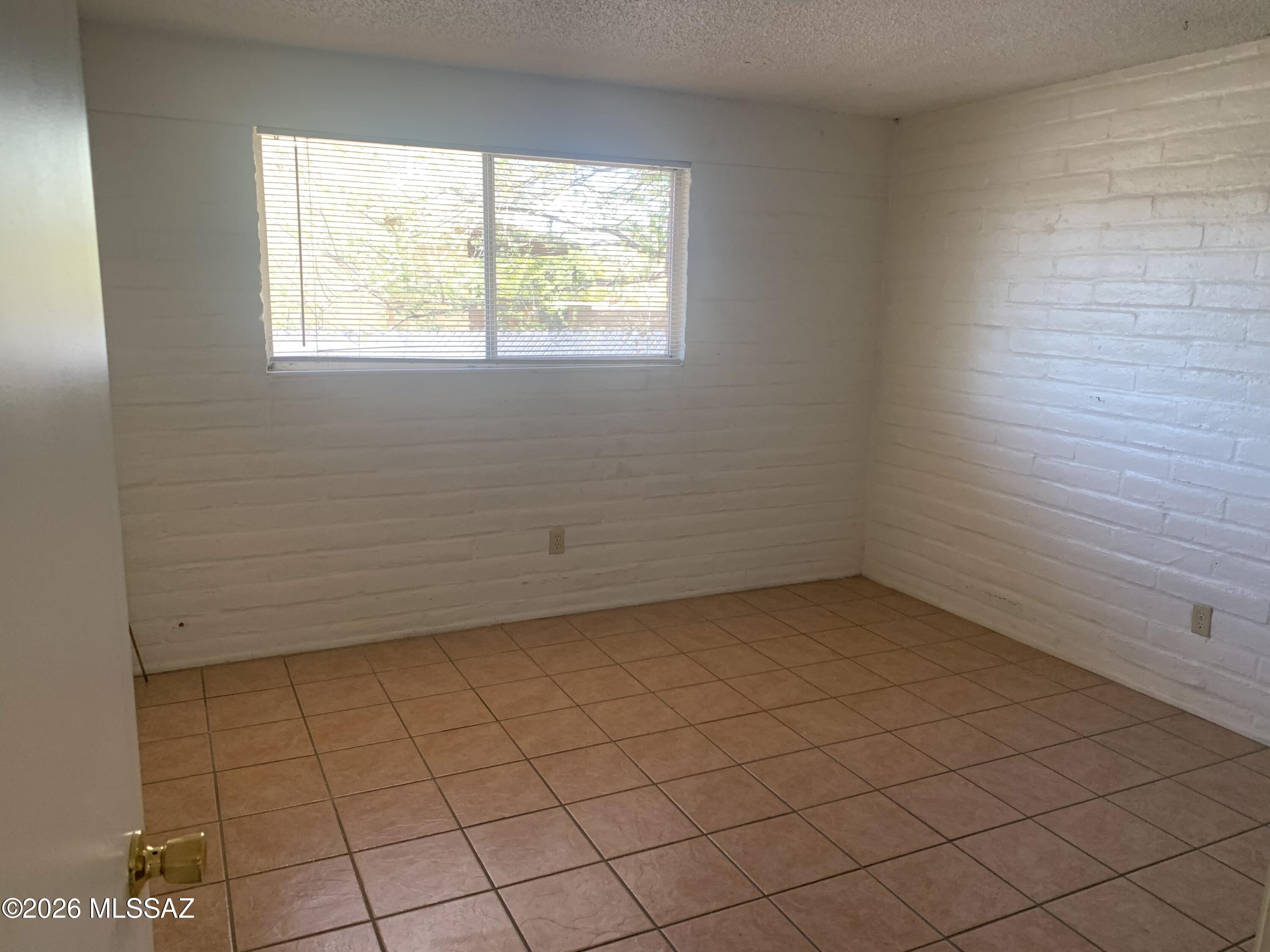 Granada Park - Residential Lease