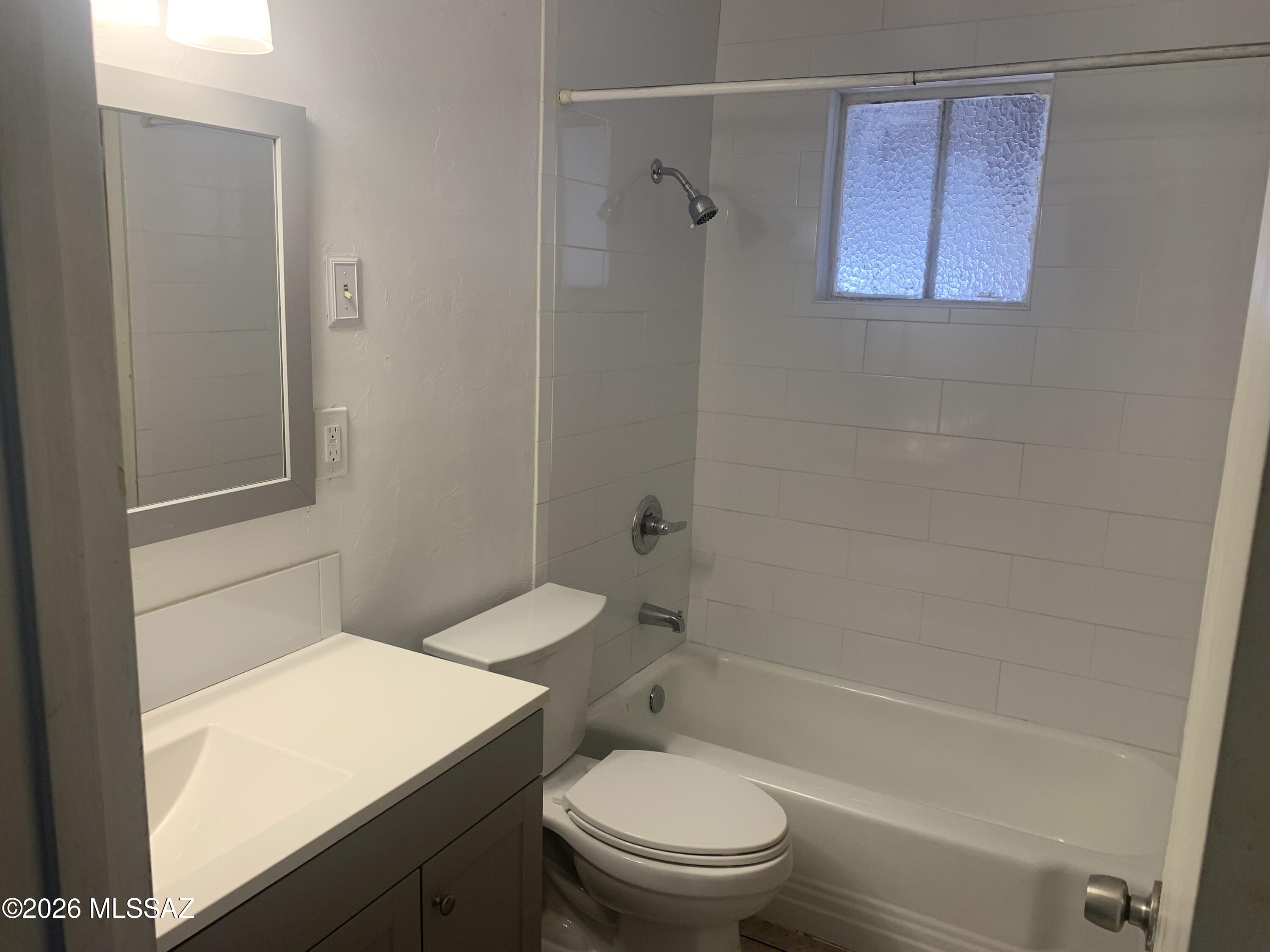 Granada Park - Residential Lease