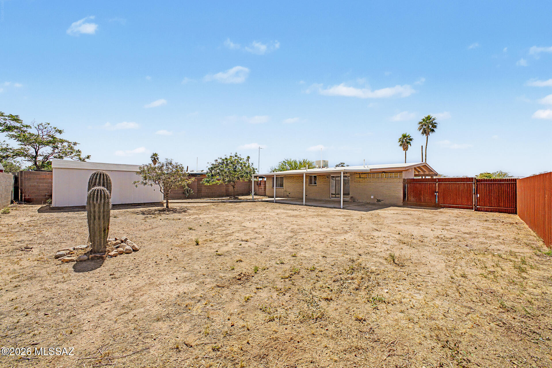 Casas Adobes Park (416-540) - Residential