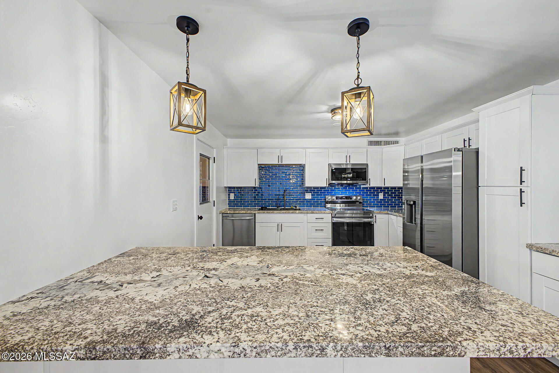 Manzanita Manor NO.2 Bk (5,6,7,8) - Residential Lease