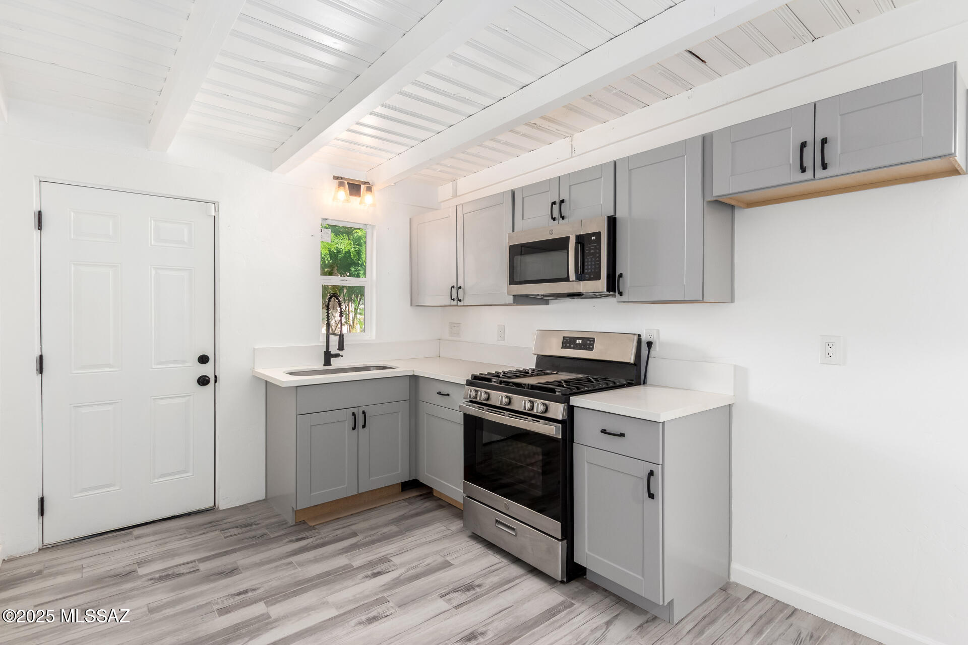 Riverside Park - Residential Income