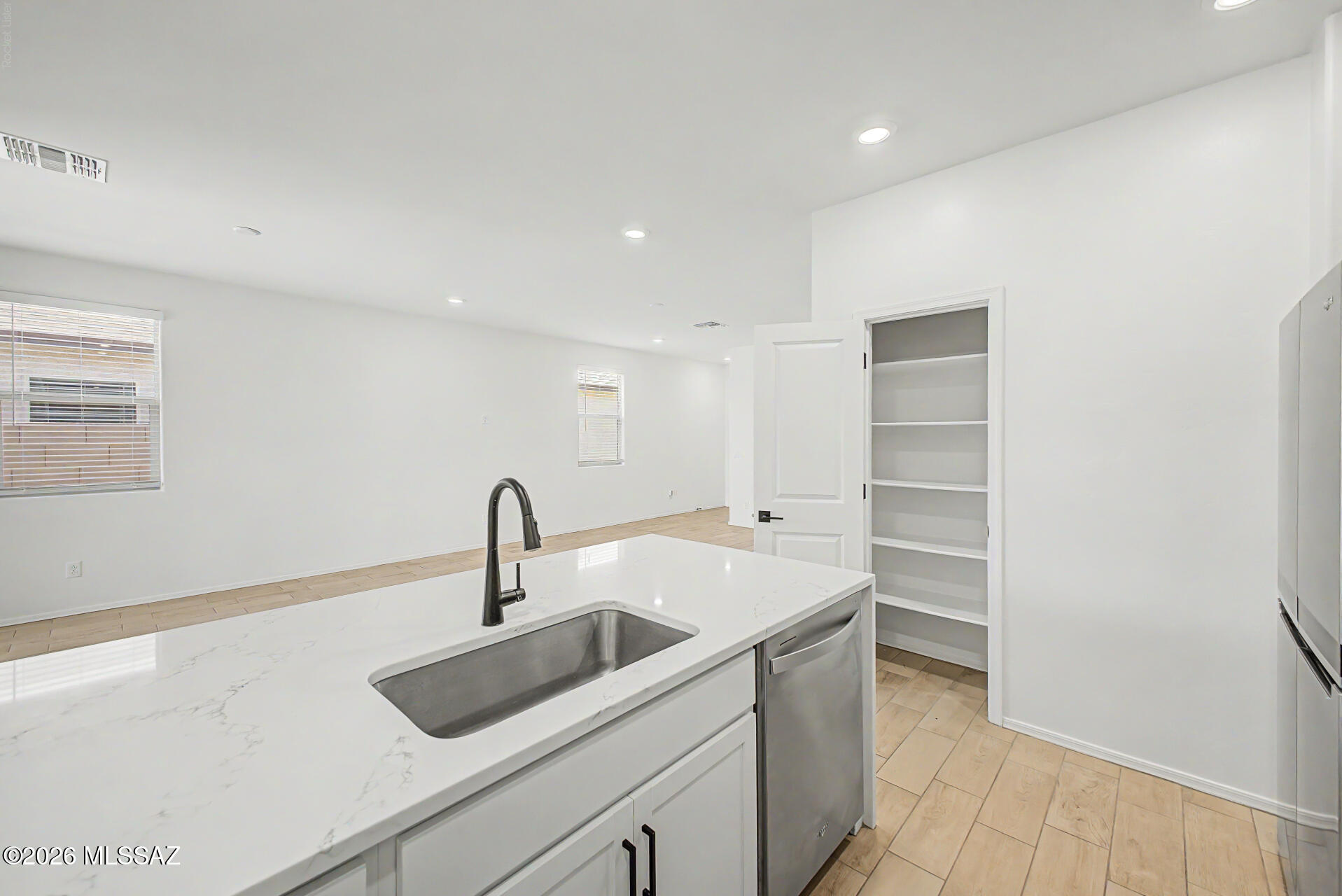 Valencia Crossing - Residential