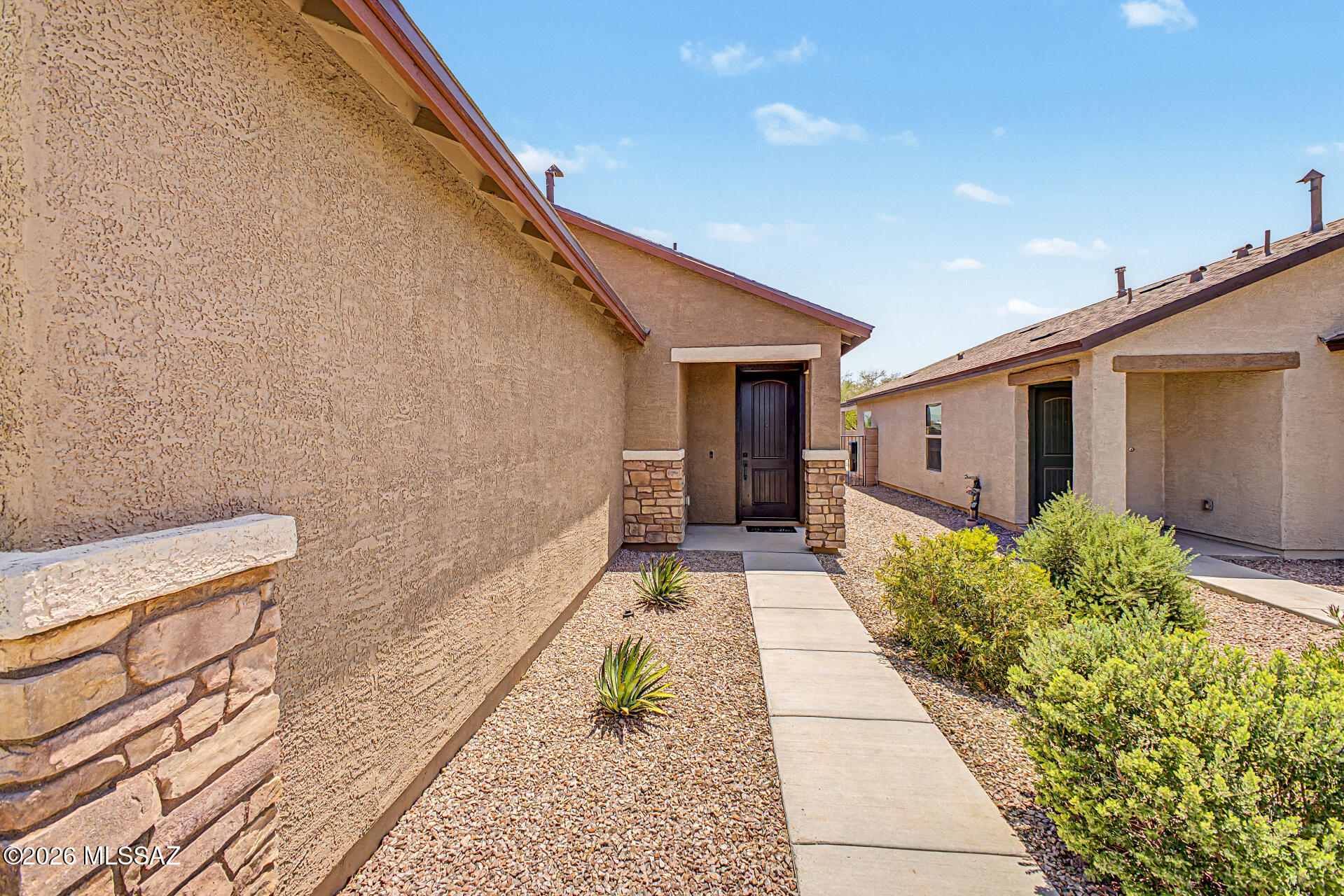 Valencia Crossing - Residential