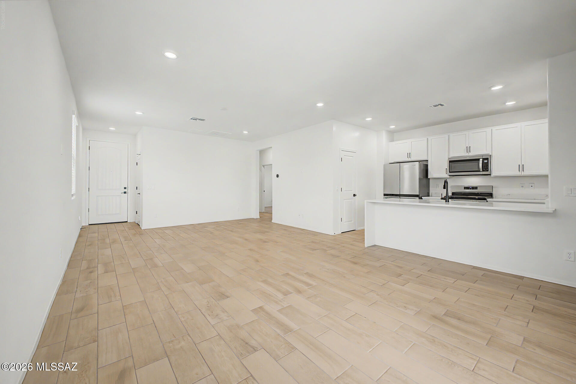 Valencia Crossing - Residential