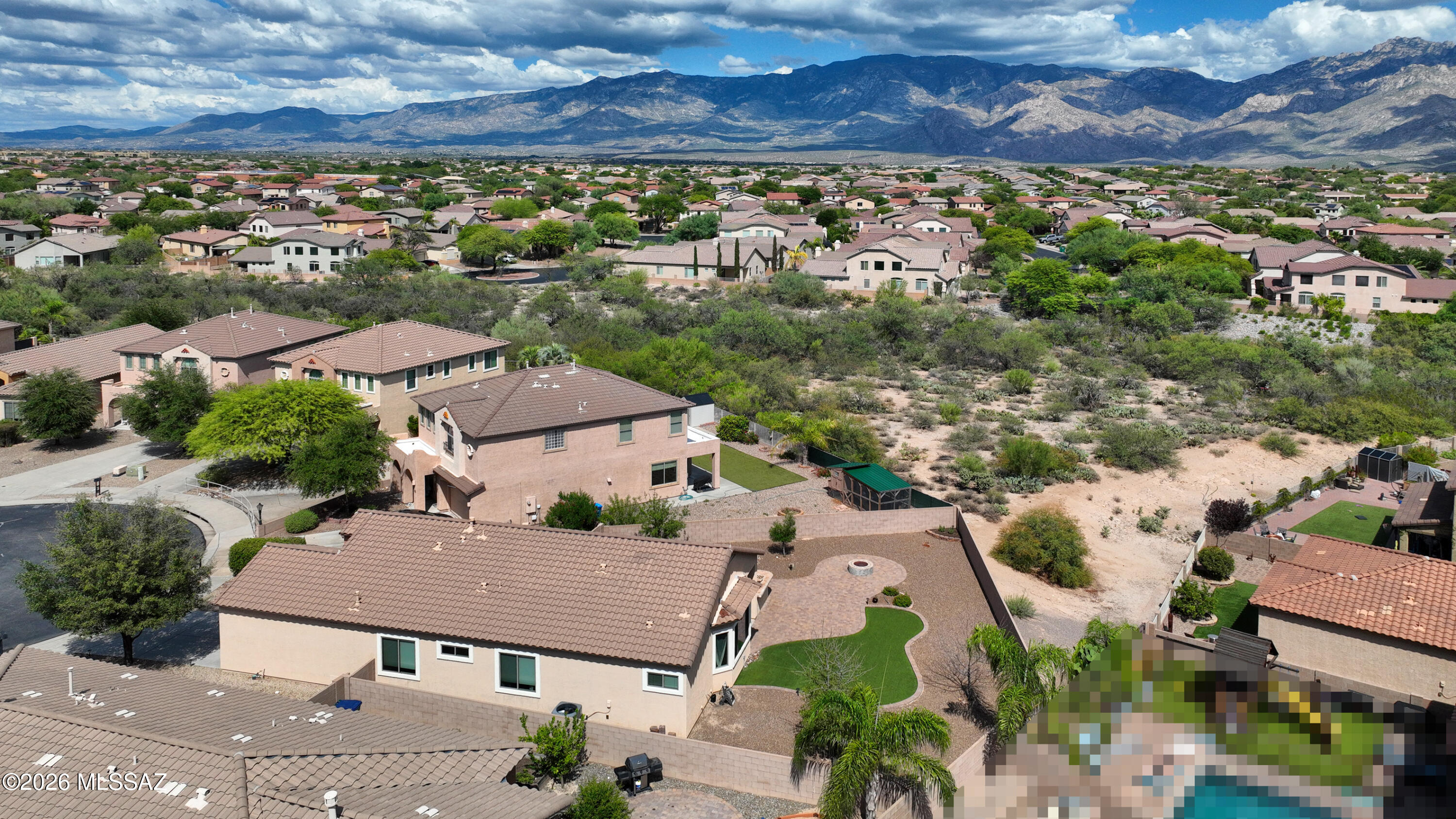 Rancho Vistoso NGHB 10 PCLS S,U & V - Residential