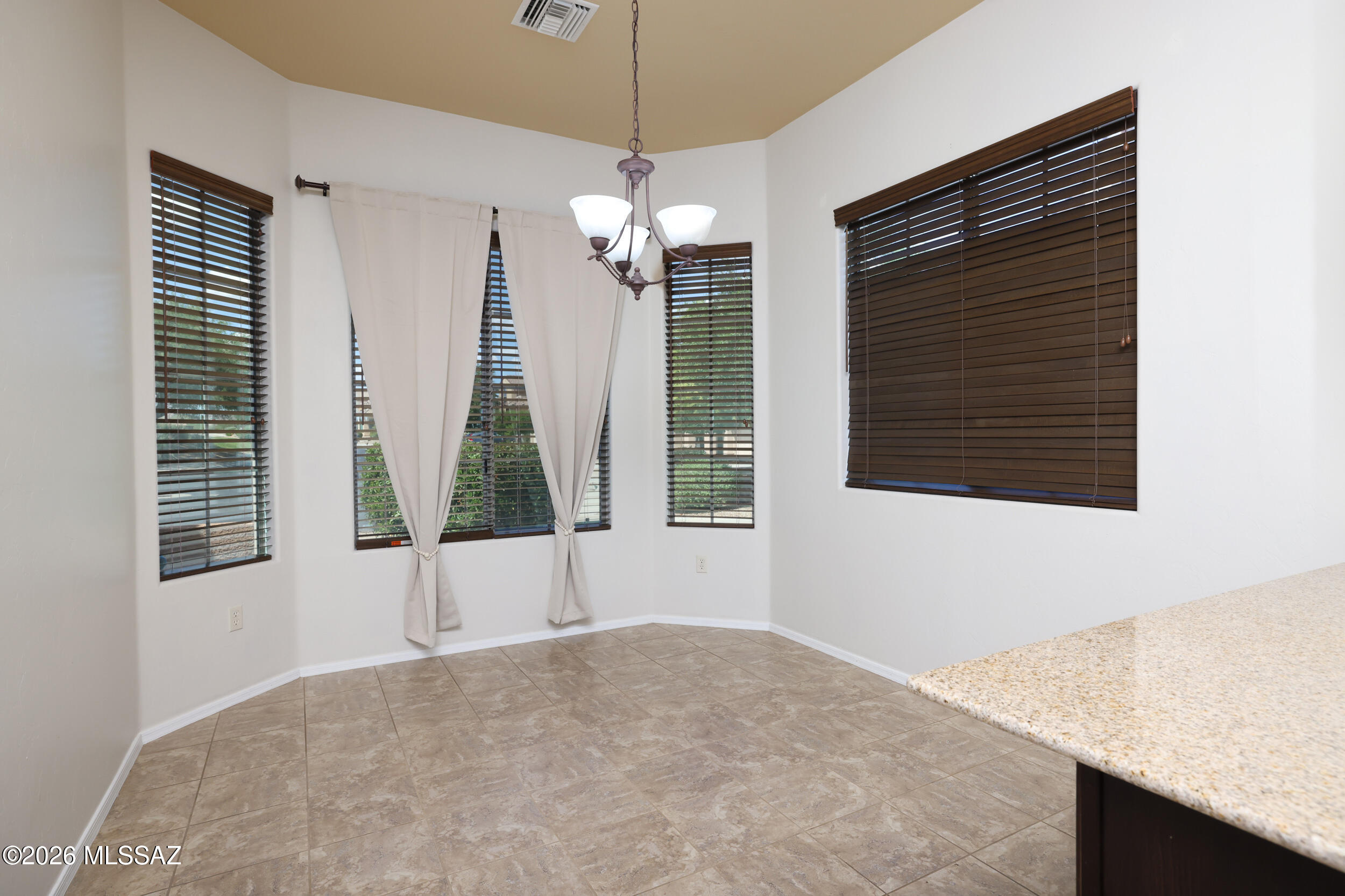 Rancho Vistoso NGHB 10 PCLS S,U & V - Residential