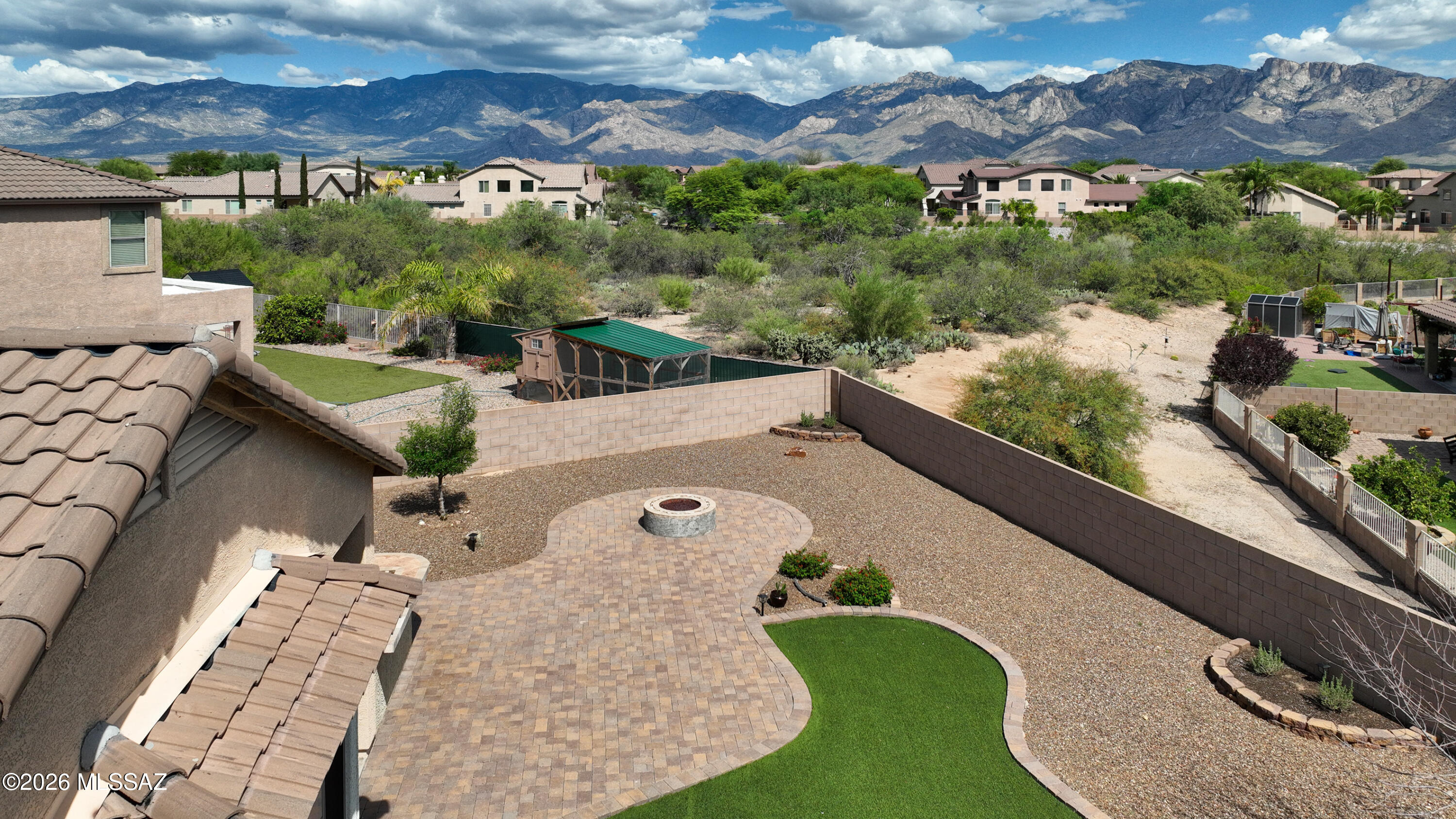 Rancho Vistoso NGHB 10 PCLS S,U & V - Residential