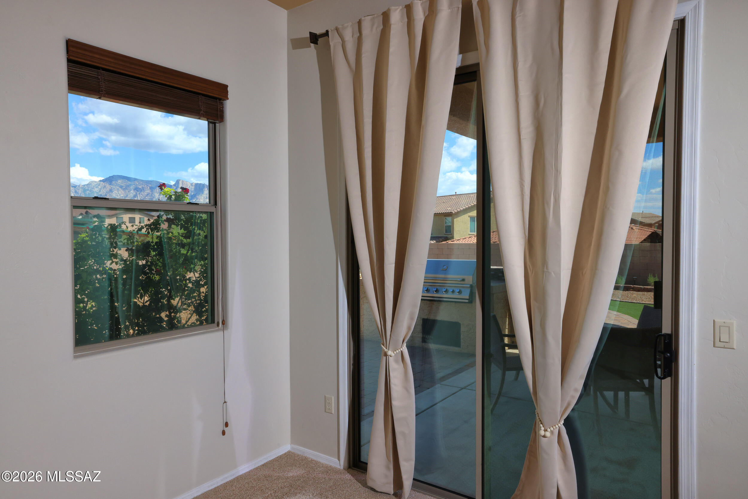 Rancho Vistoso NGHB 10 PCLS S,U & V - Residential