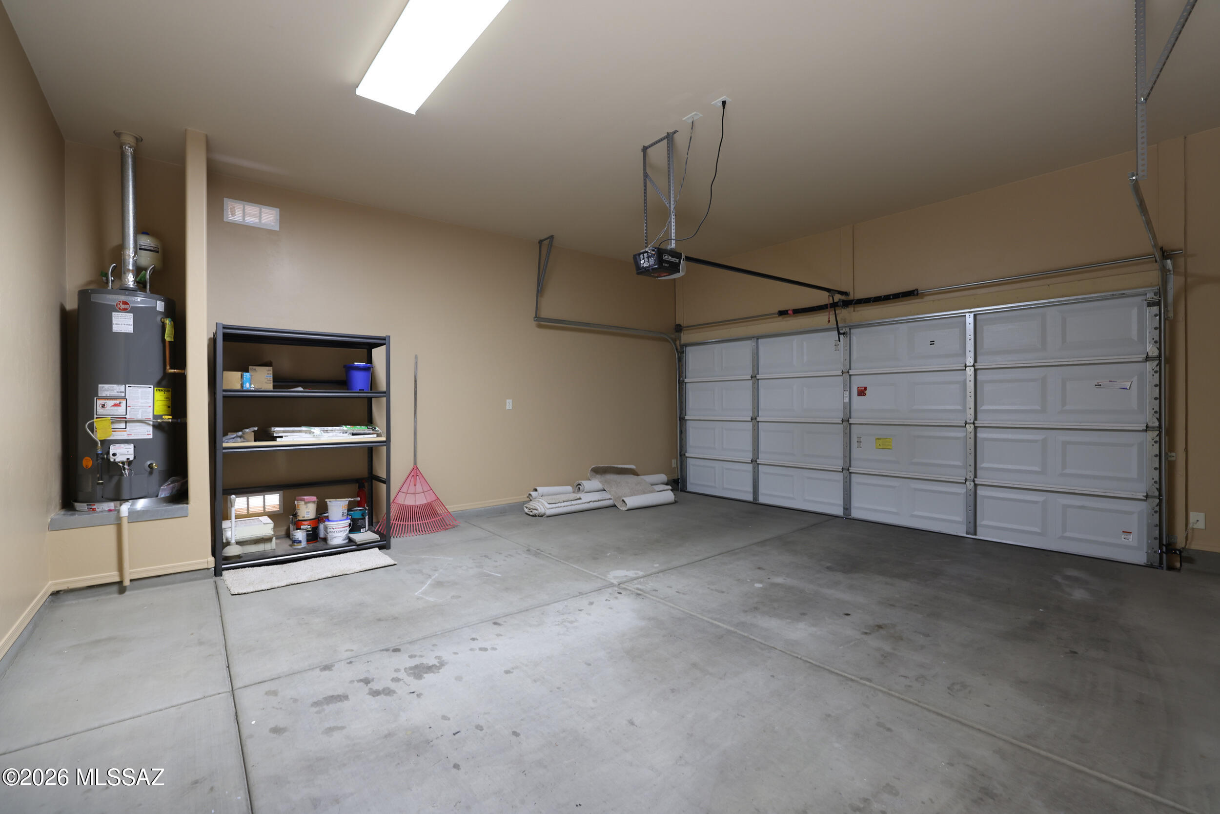 Rancho Vistoso NGHB 10 PCLS S,U & V - Residential