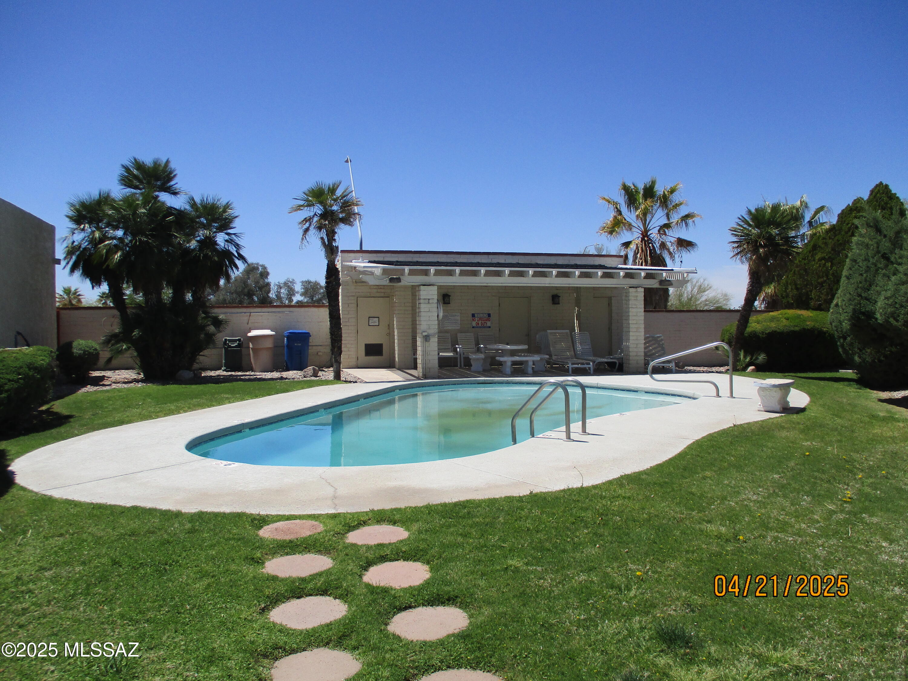 Amended Eastern Heights Village (1-33) - Residential Lease