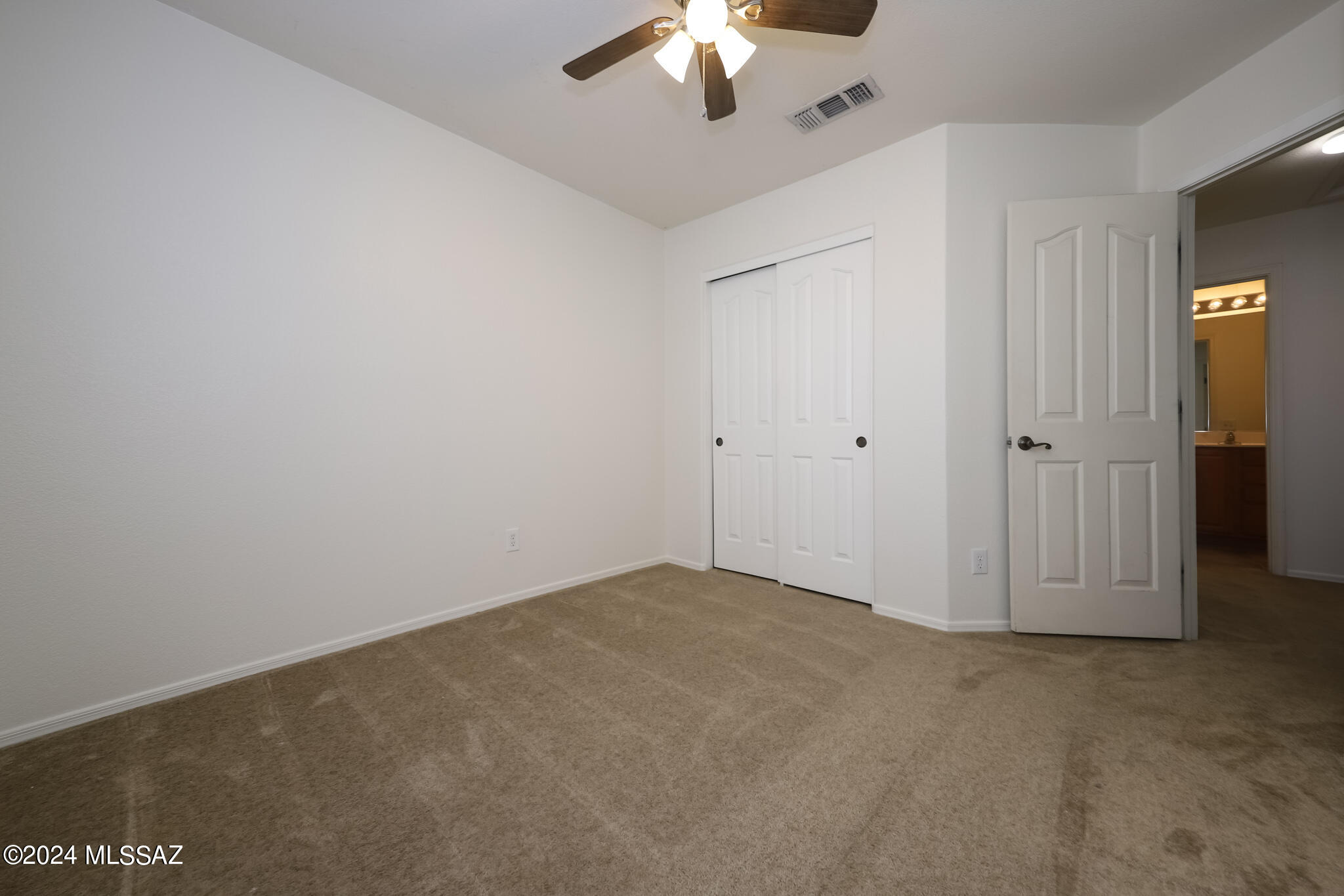 Pantano Ridge (1-123) - Residential Lease