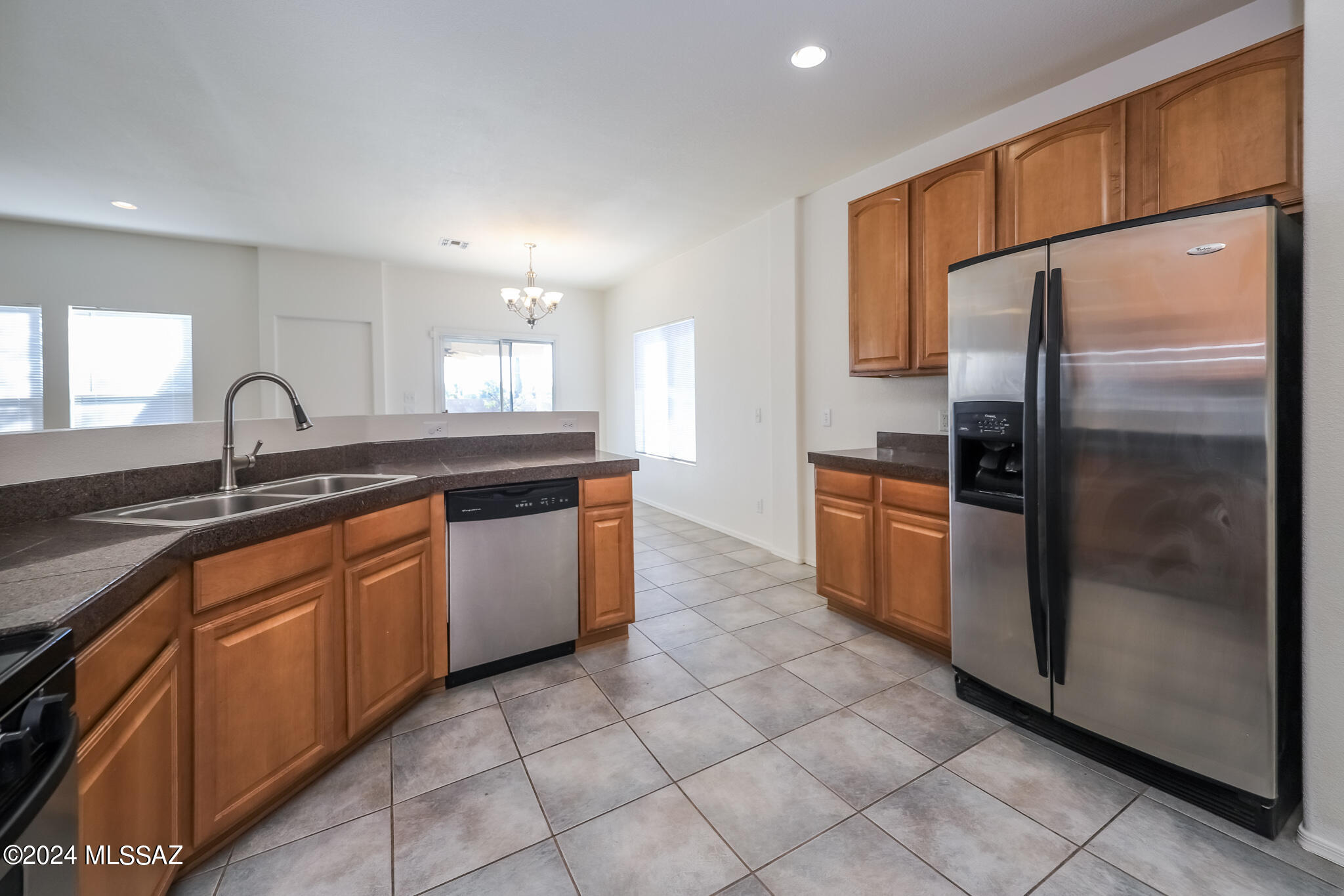 Pantano Ridge (1-123) - Residential Lease
