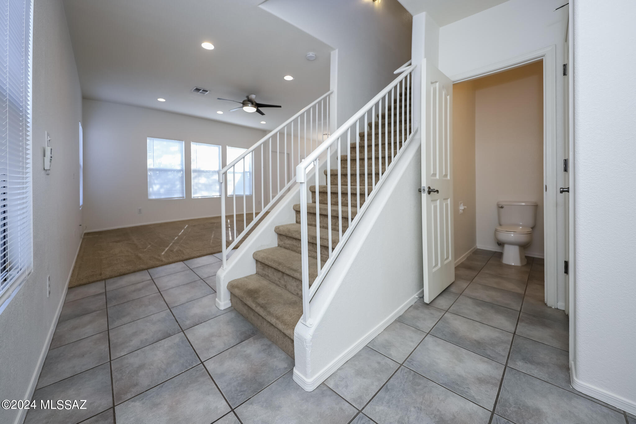 Pantano Ridge (1-123) - Residential Lease
