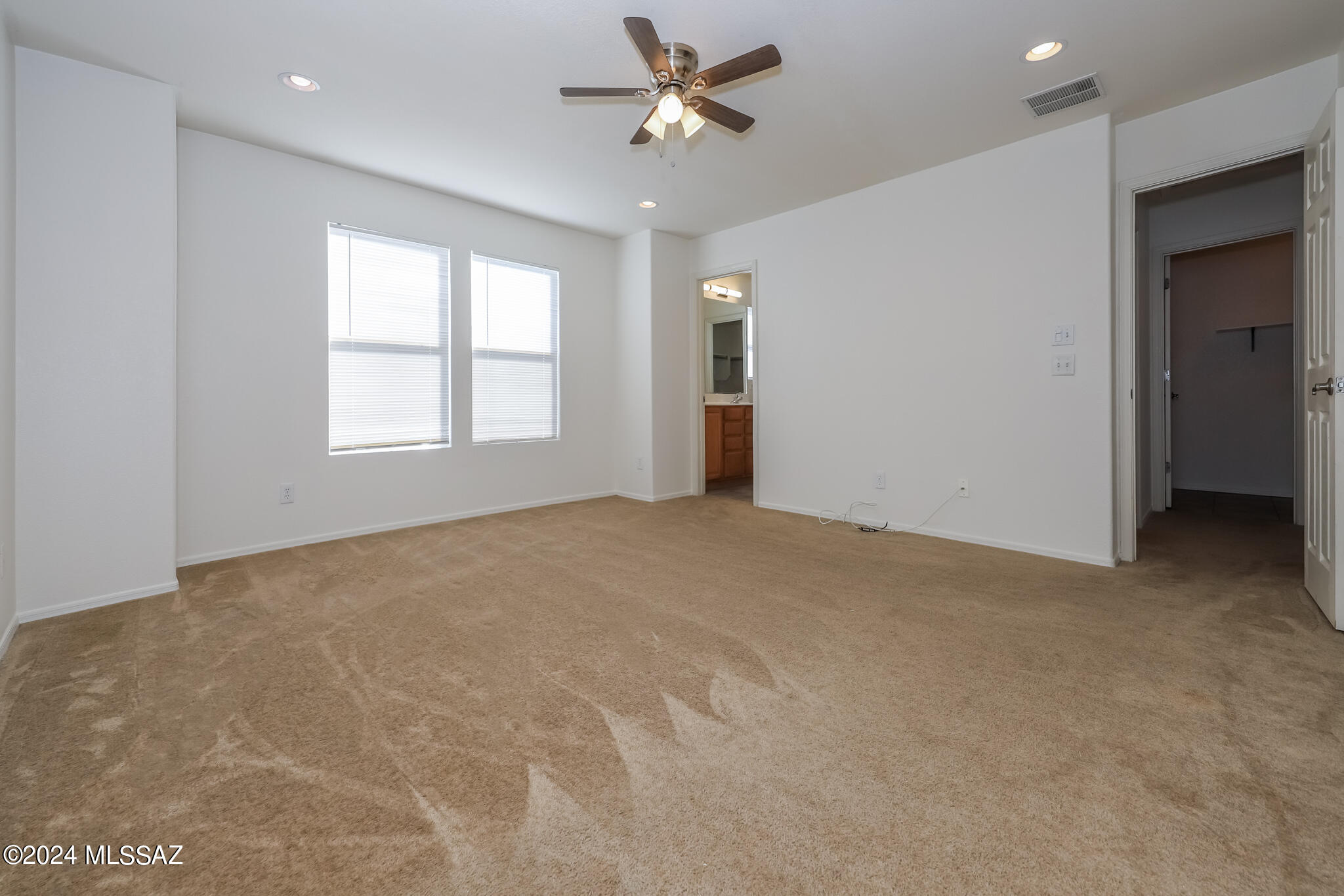 Pantano Ridge (1-123) - Residential Lease