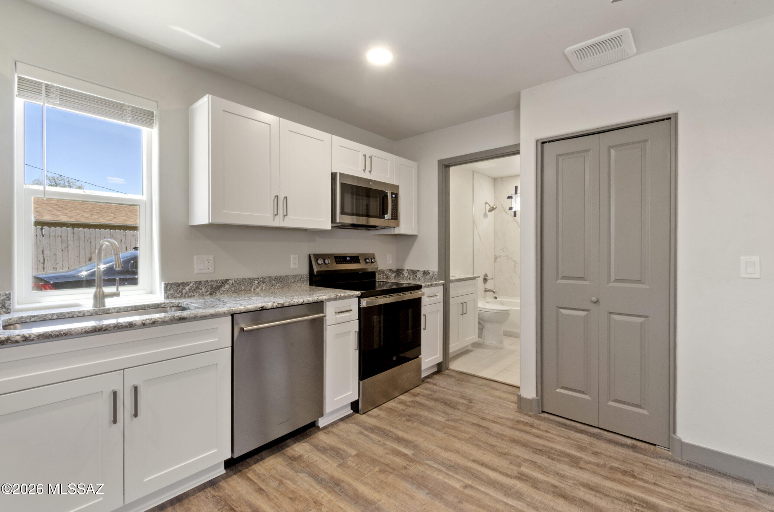 Jefferson Park - Residential Lease