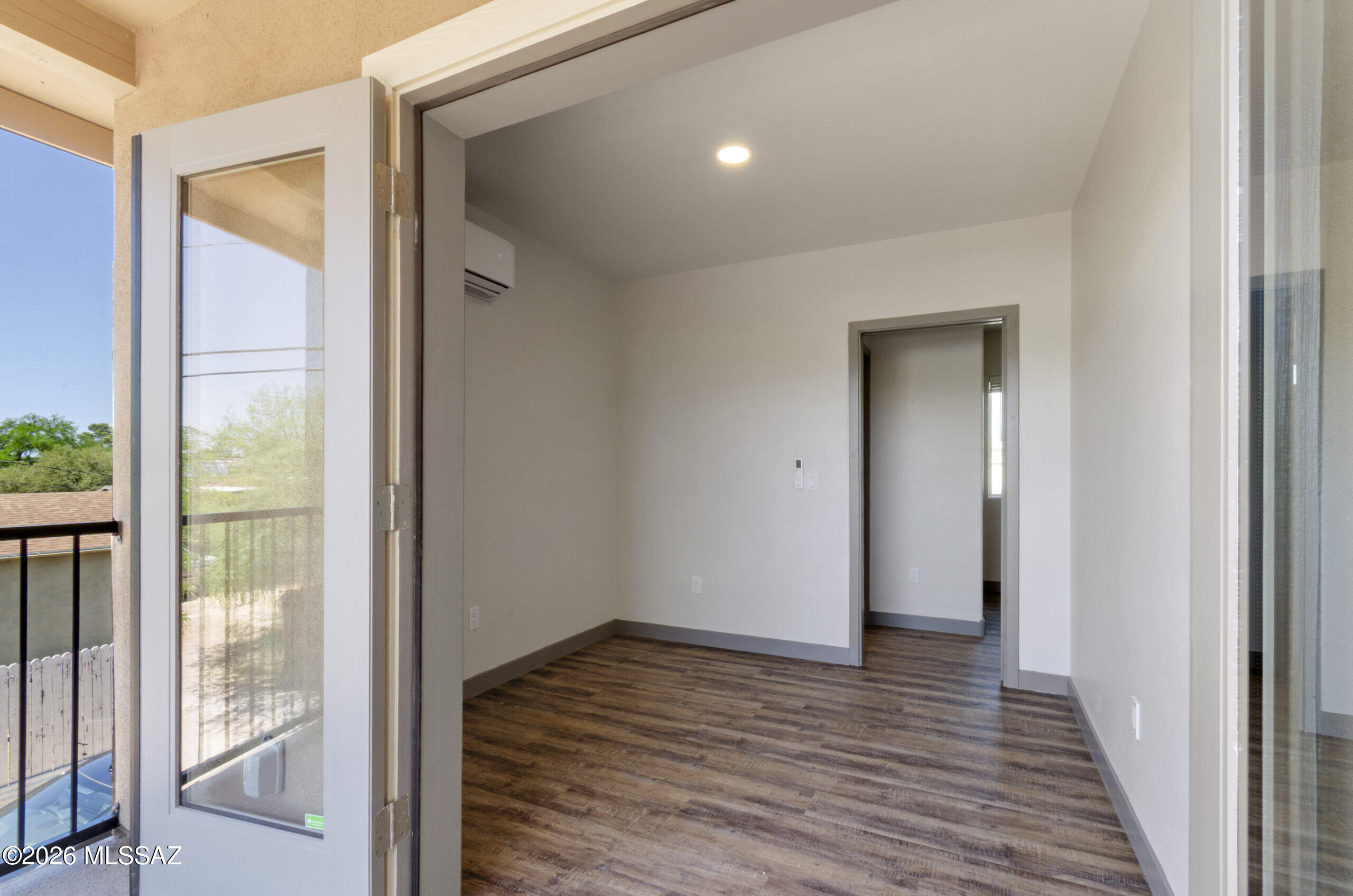 Jefferson Park - Residential Lease