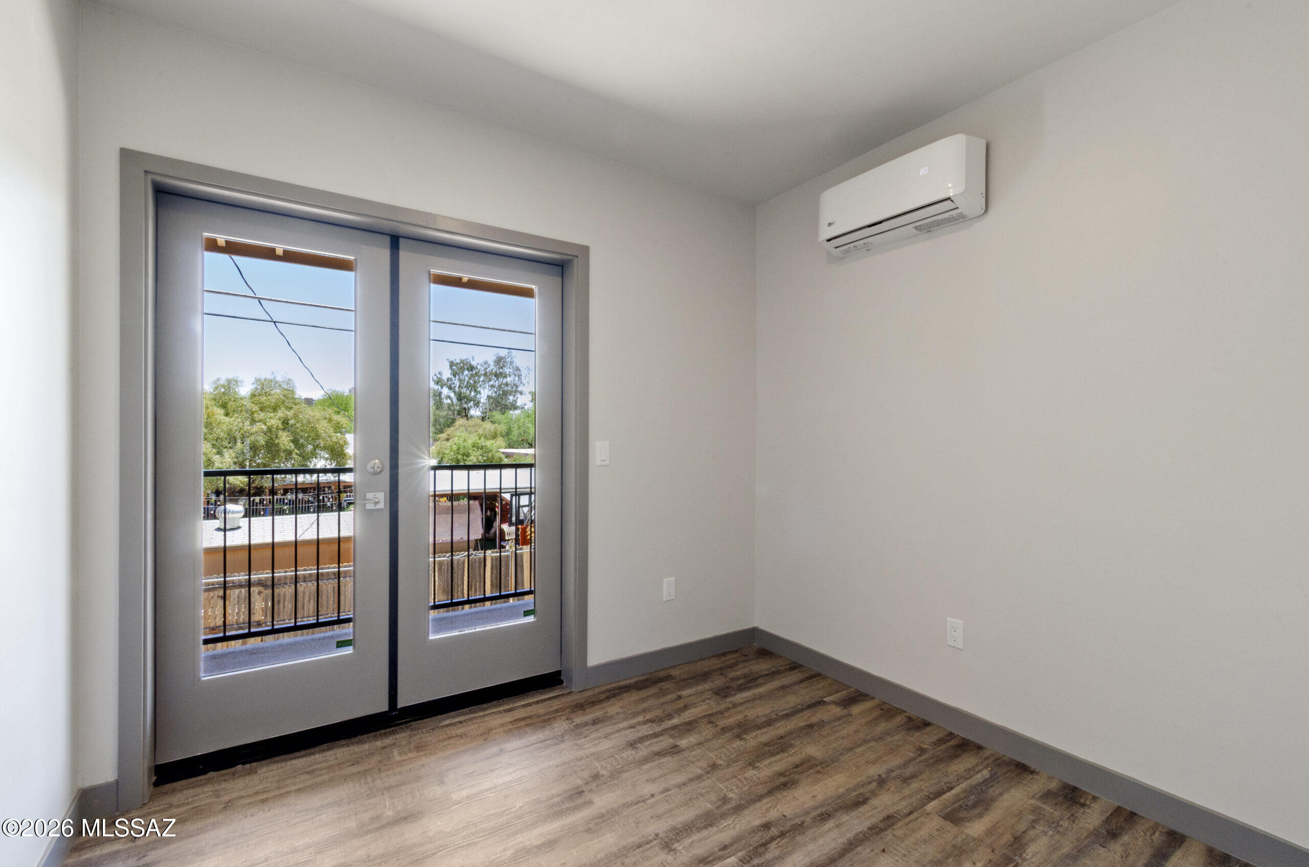Jefferson Park - Residential Lease