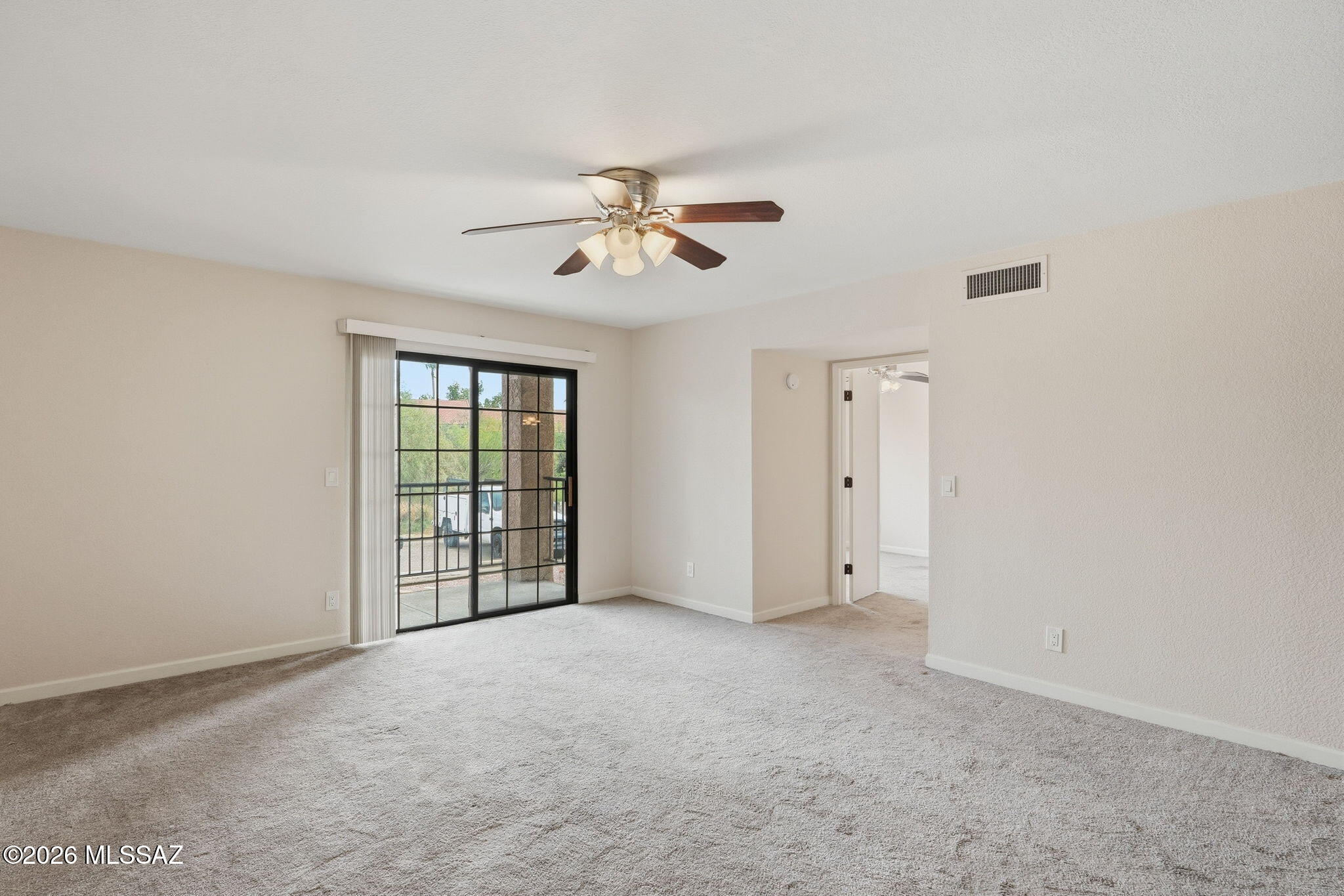 Las Casas Bellas Condo(54-112),(Bk1) - Residential
