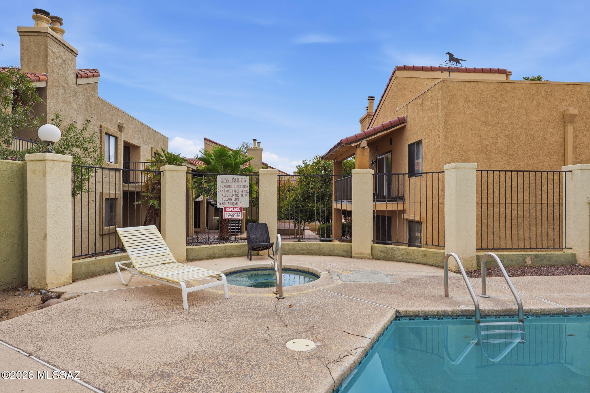 Las Casas Bellas Condo(54-112),(Bk1) - Residential