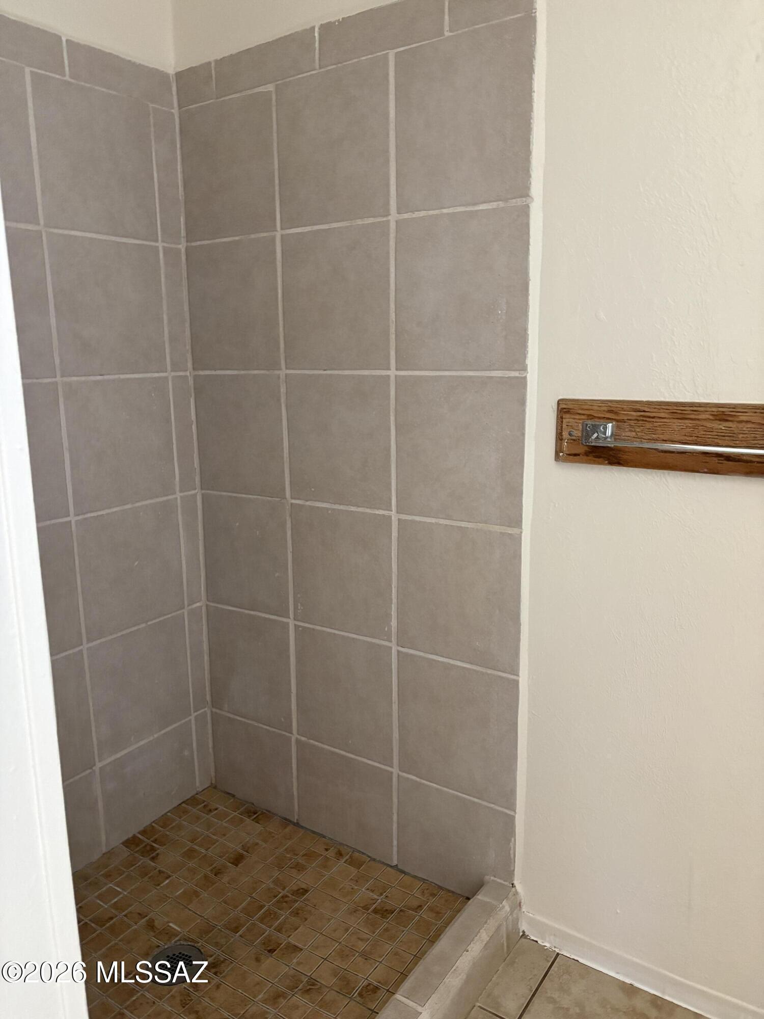 Maryvale Manor - Residential Lease