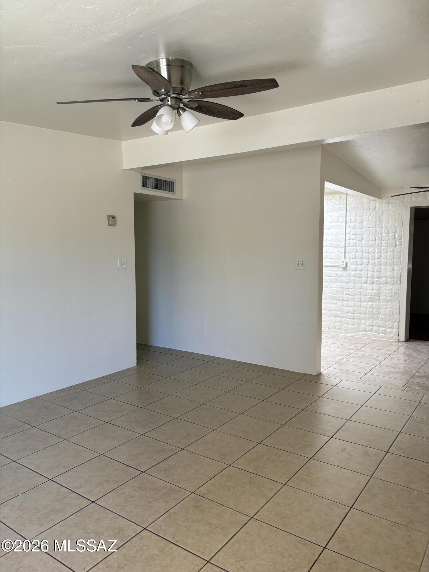 Maryvale Manor - Residential Lease