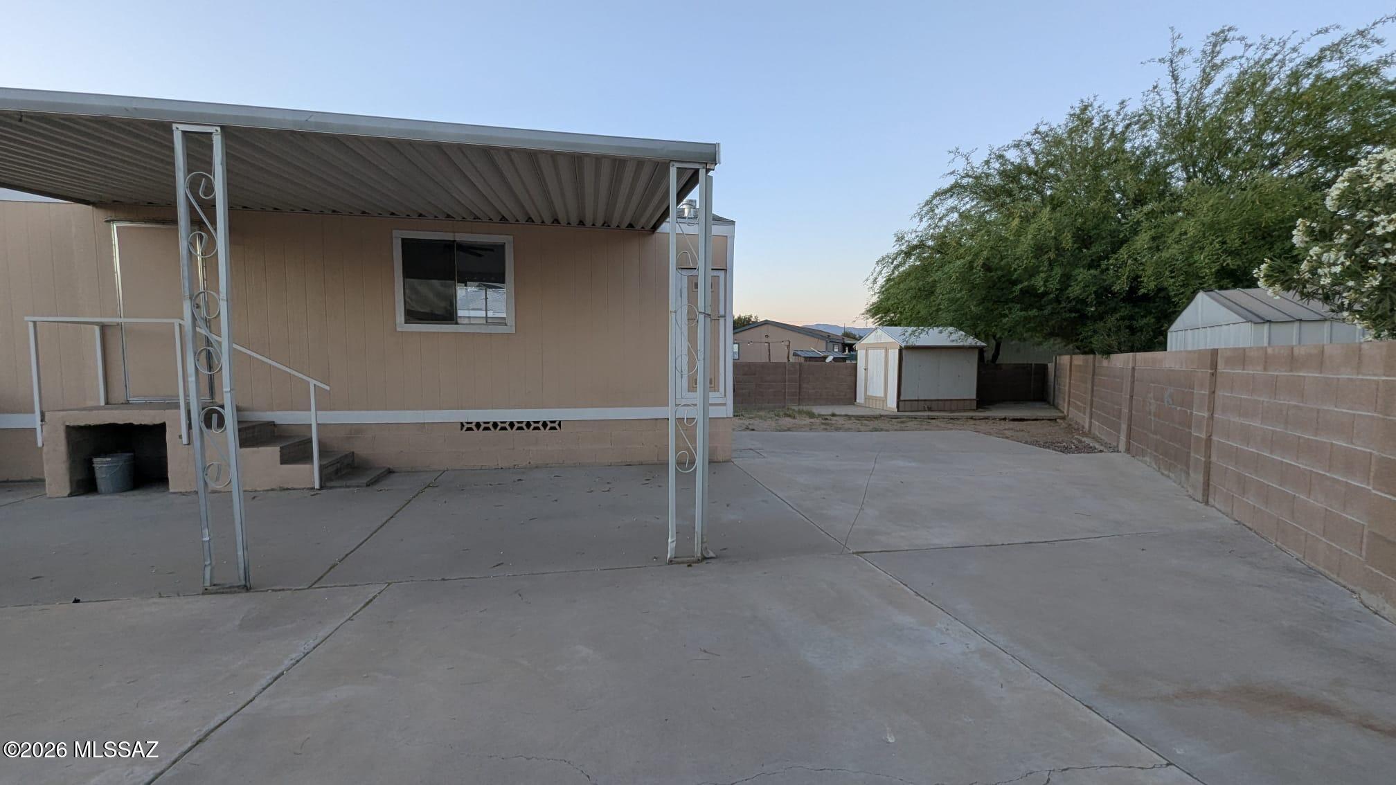 Country Club Terrace (1-108) - Residential