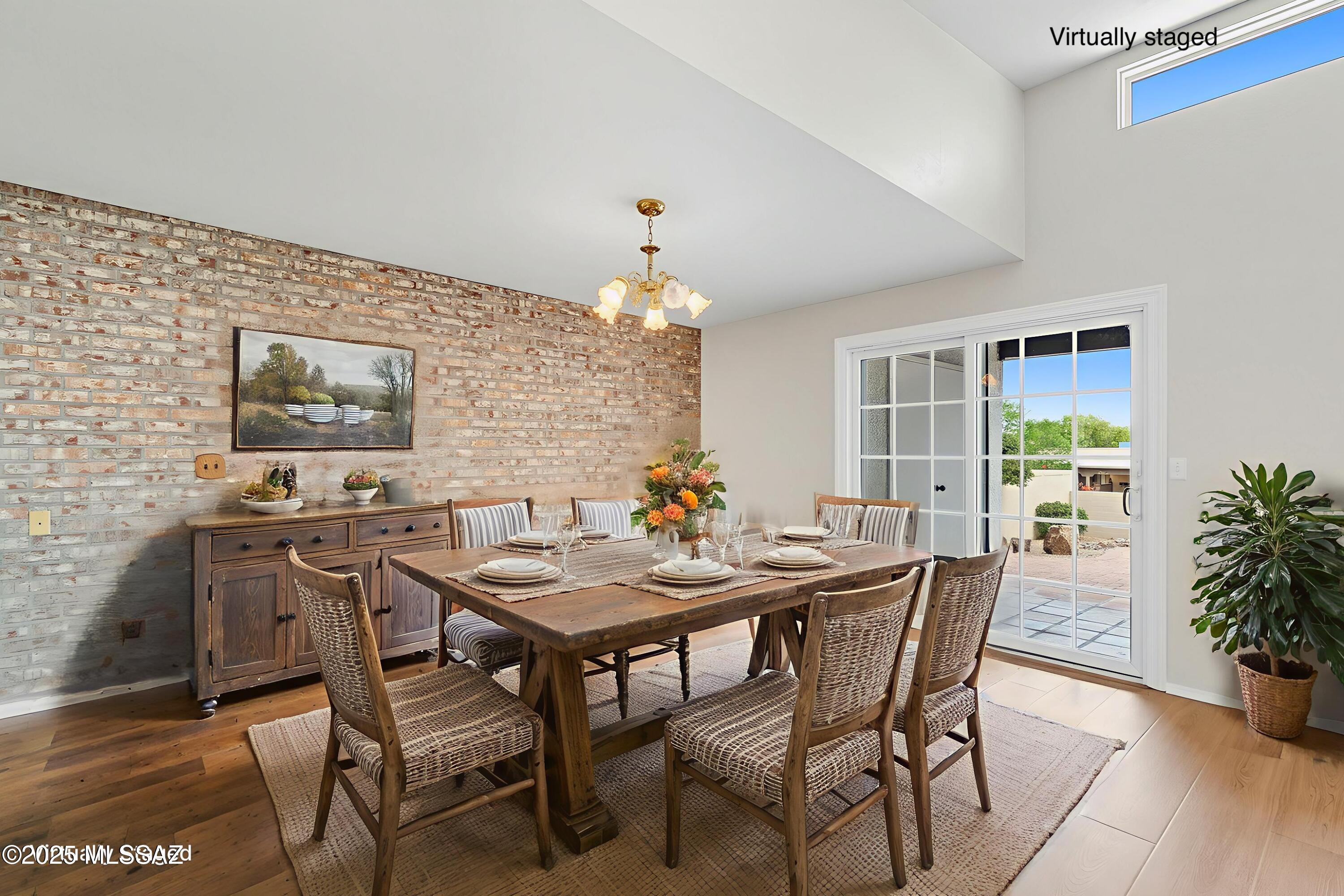 Green Valley Townhouses 4 - Residential