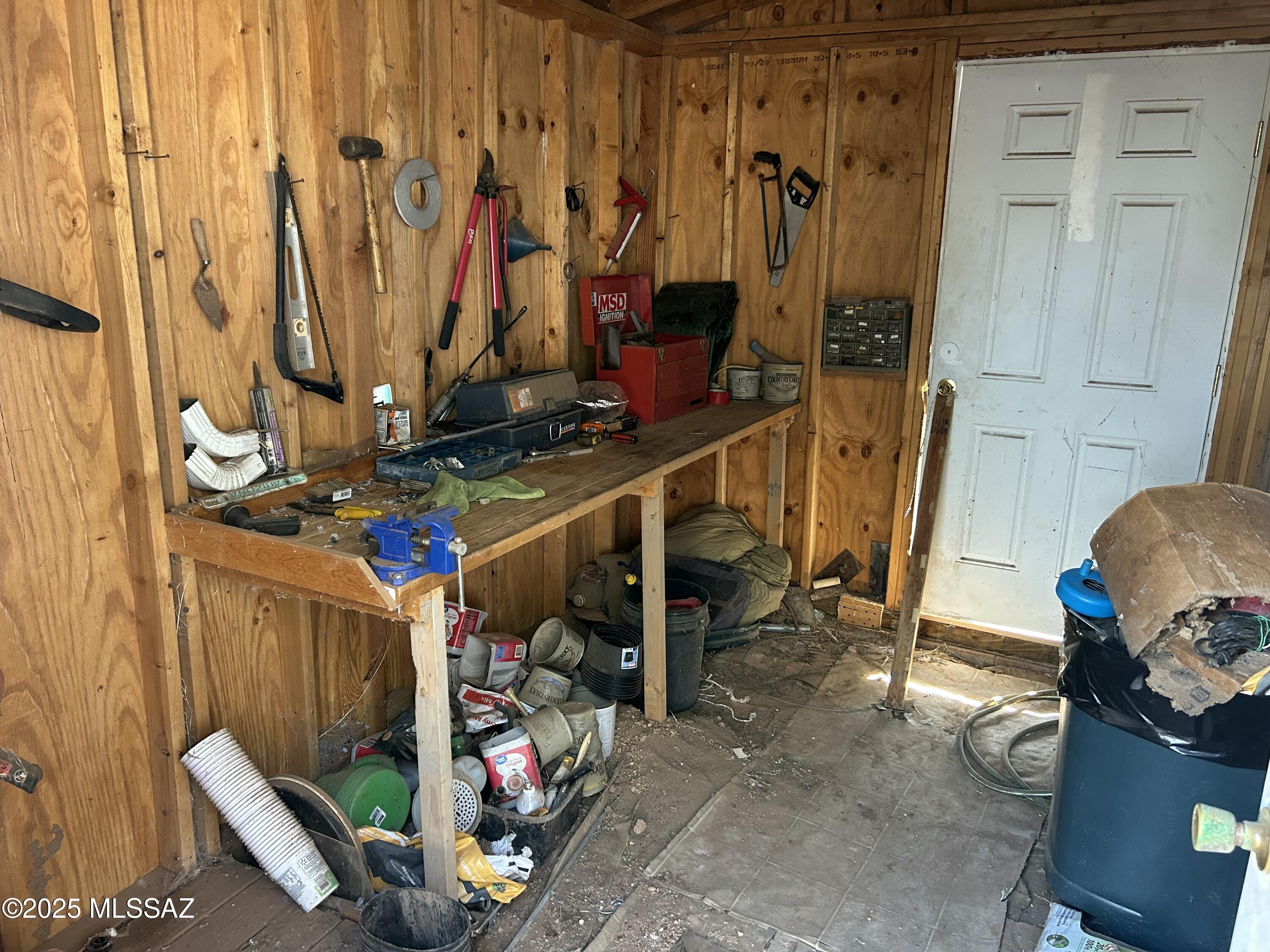 Hodgins Acres - Residential