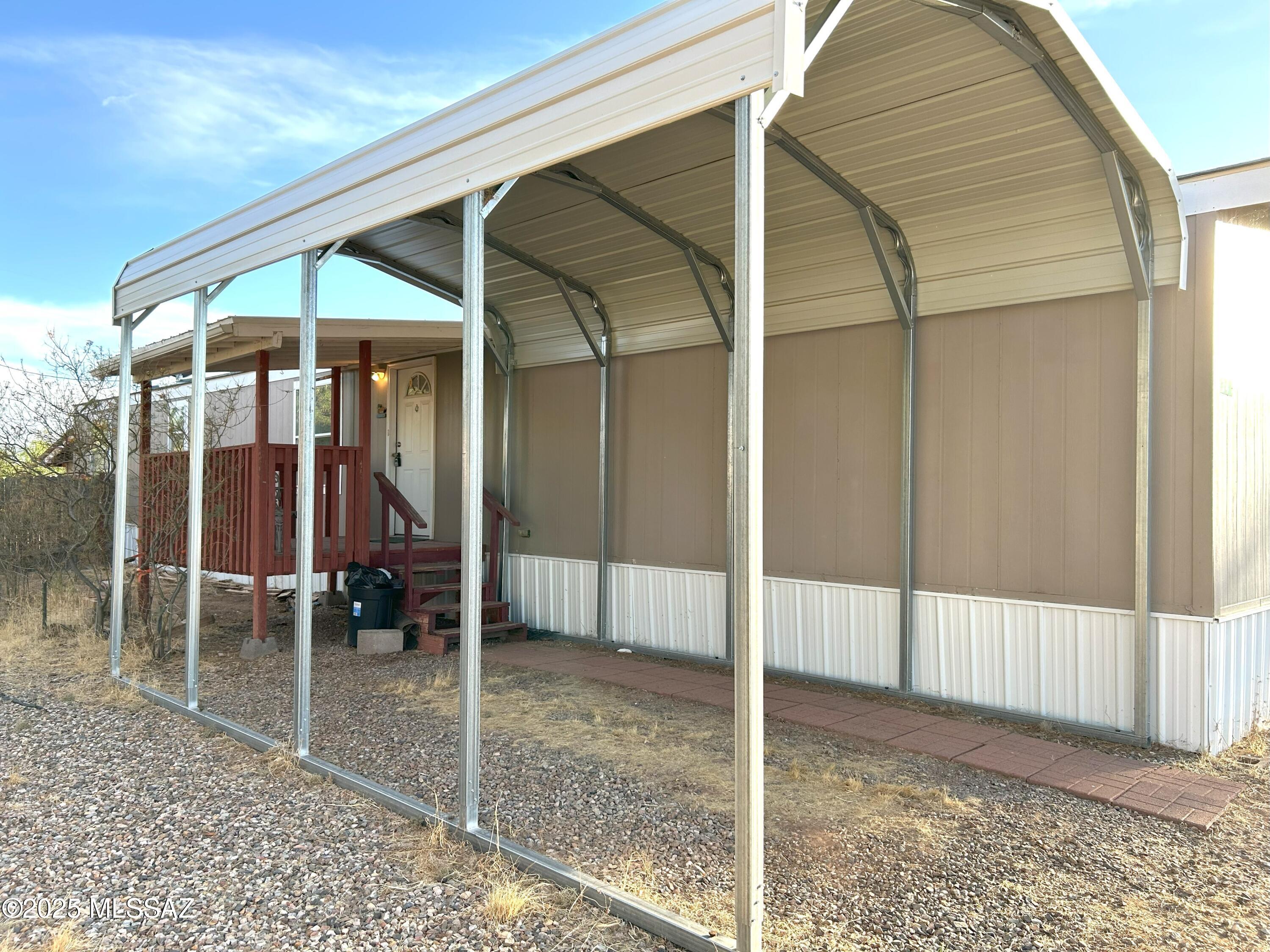 Hodgins Acres - Residential