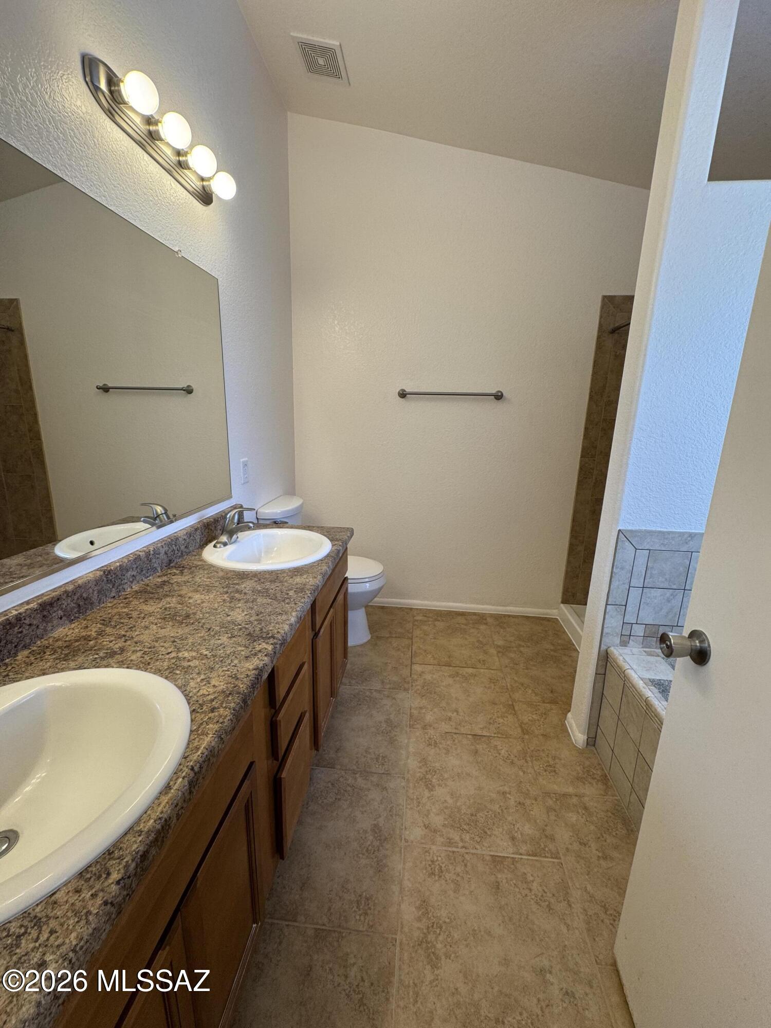 Silver Pass PH. II (277-395) - Residential Lease