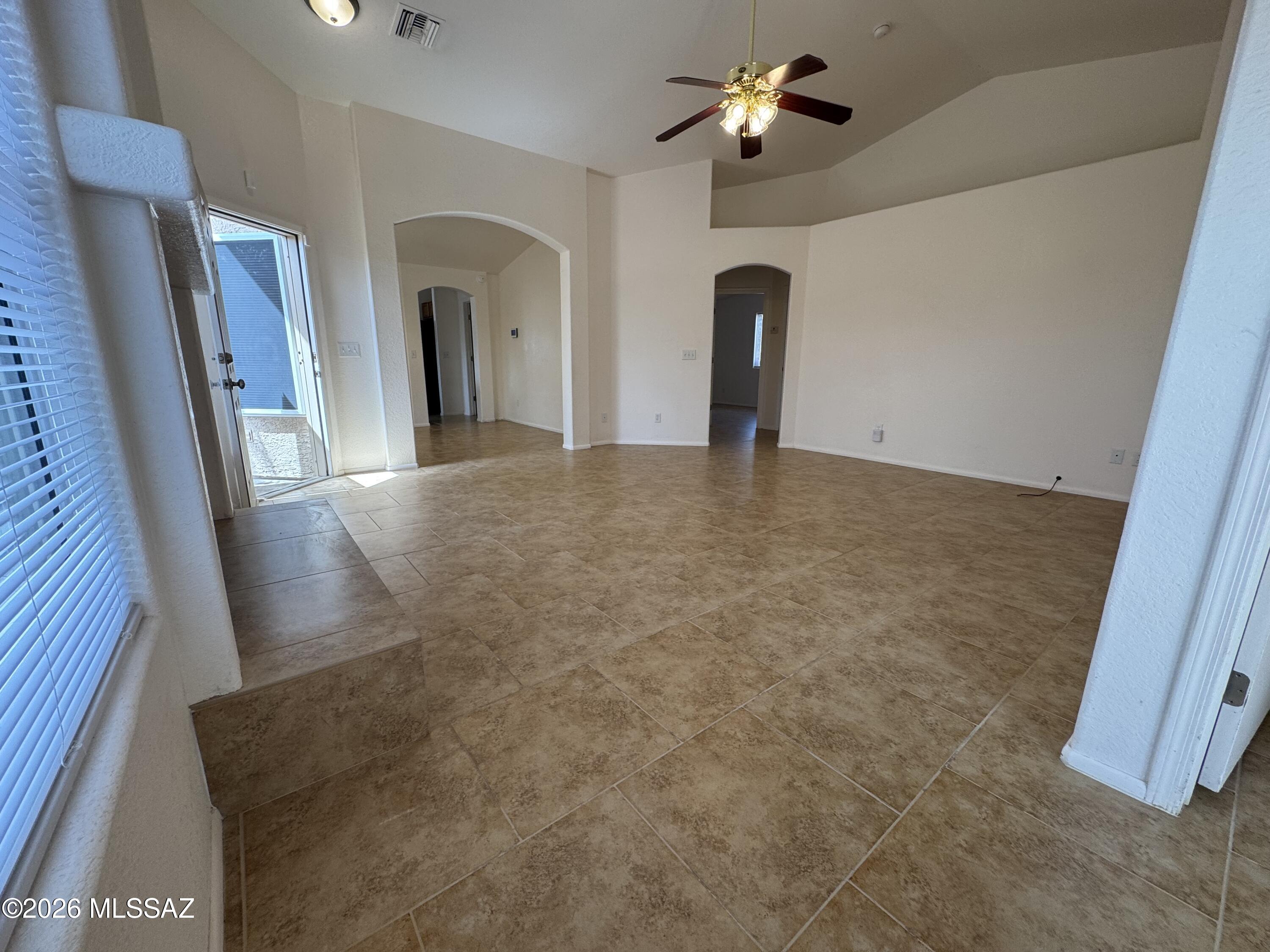Silver Pass PH. II (277-395) - Residential Lease