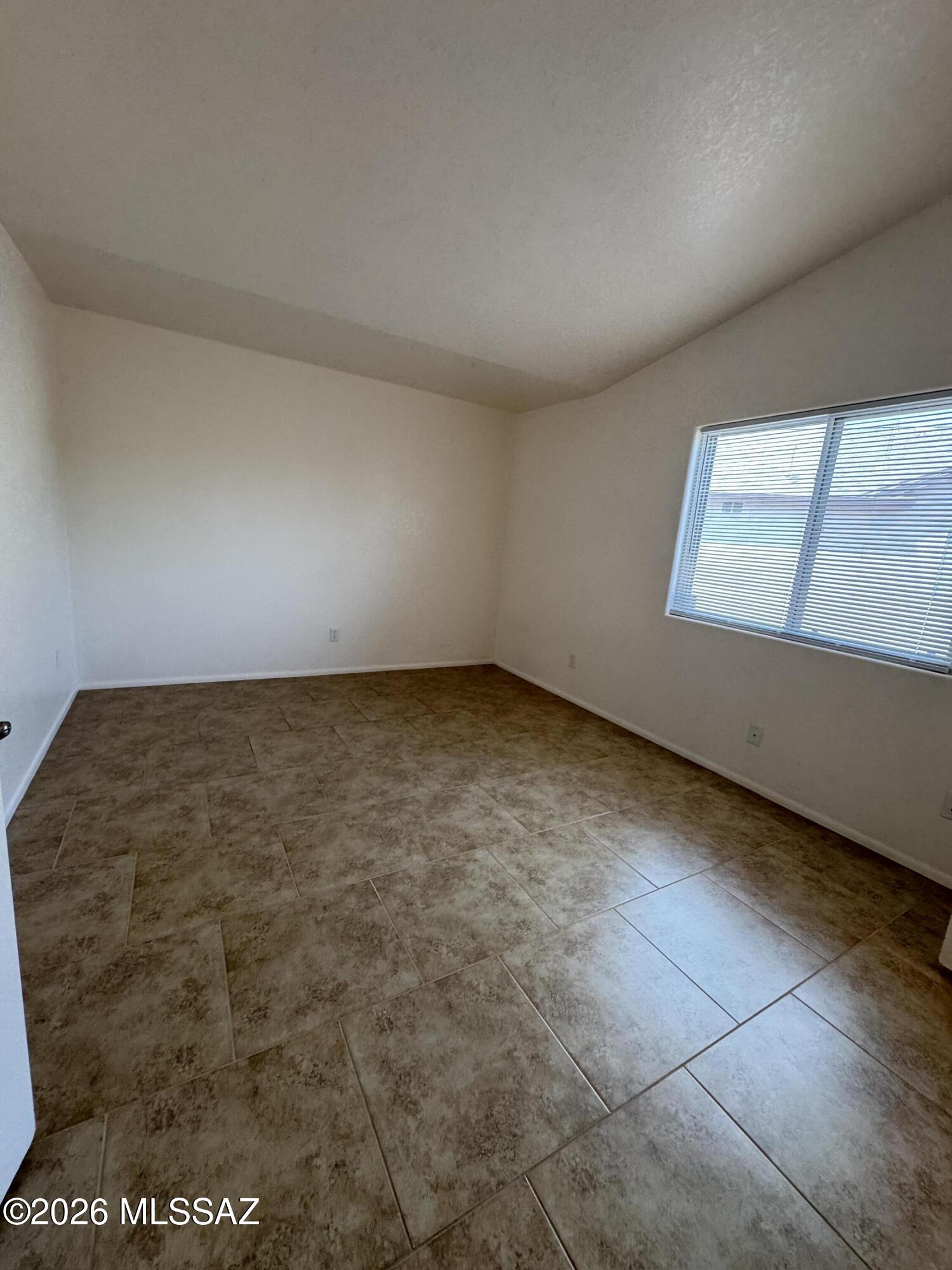 Silver Pass PH. II (277-395) - Residential Lease