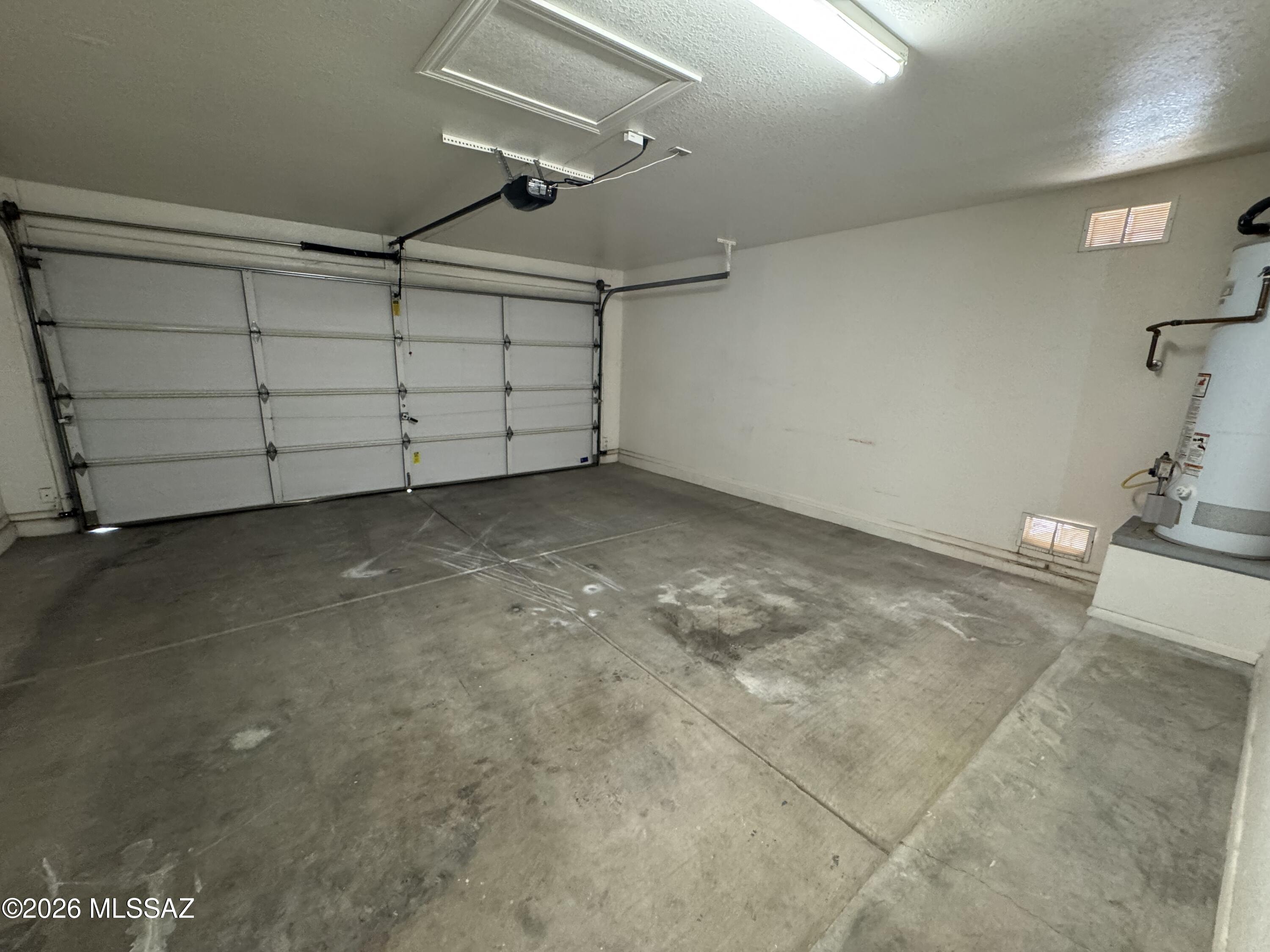 Silver Pass PH. II (277-395) - Residential Lease