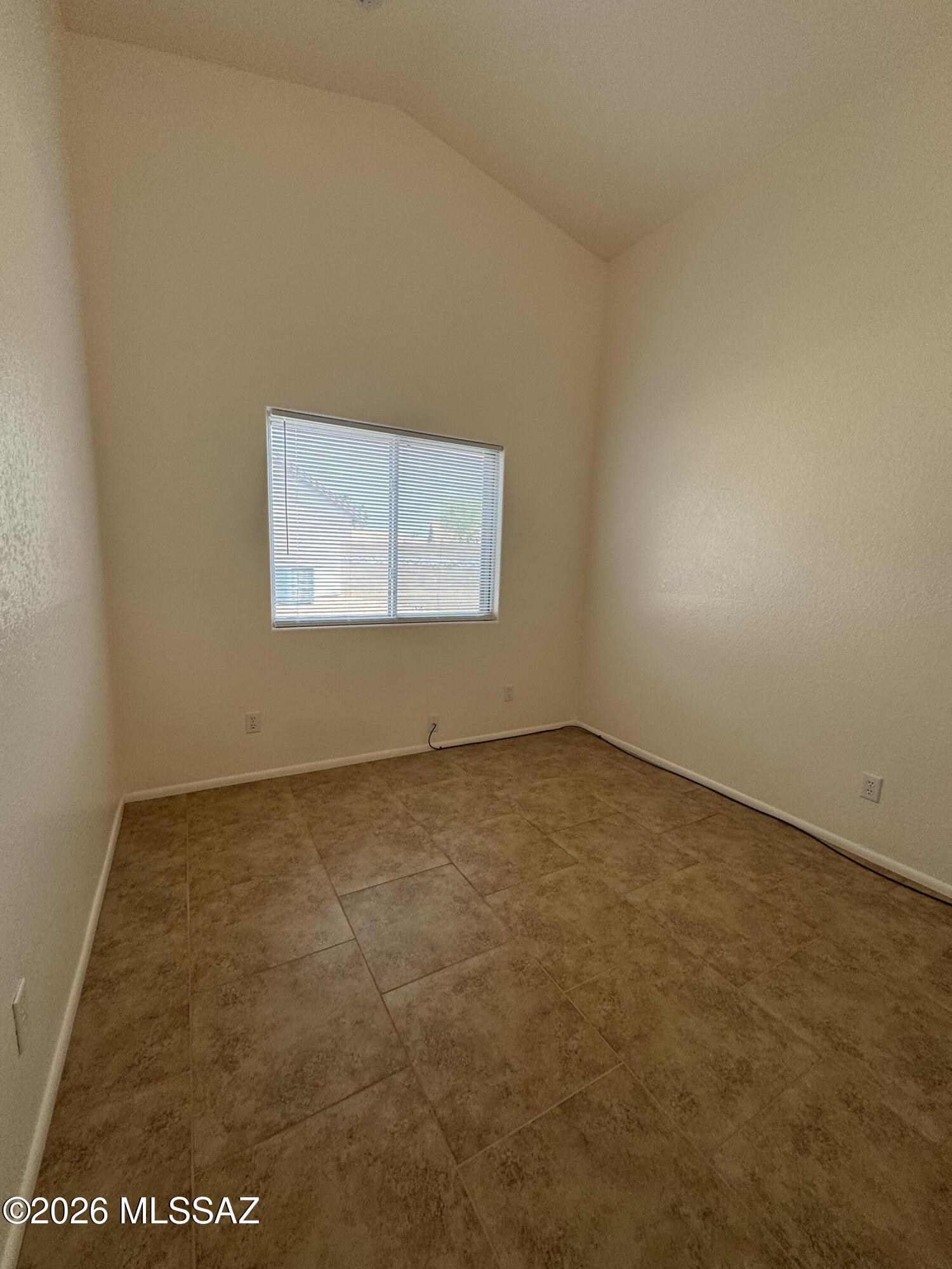 Silver Pass PH. II (277-395) - Residential Lease