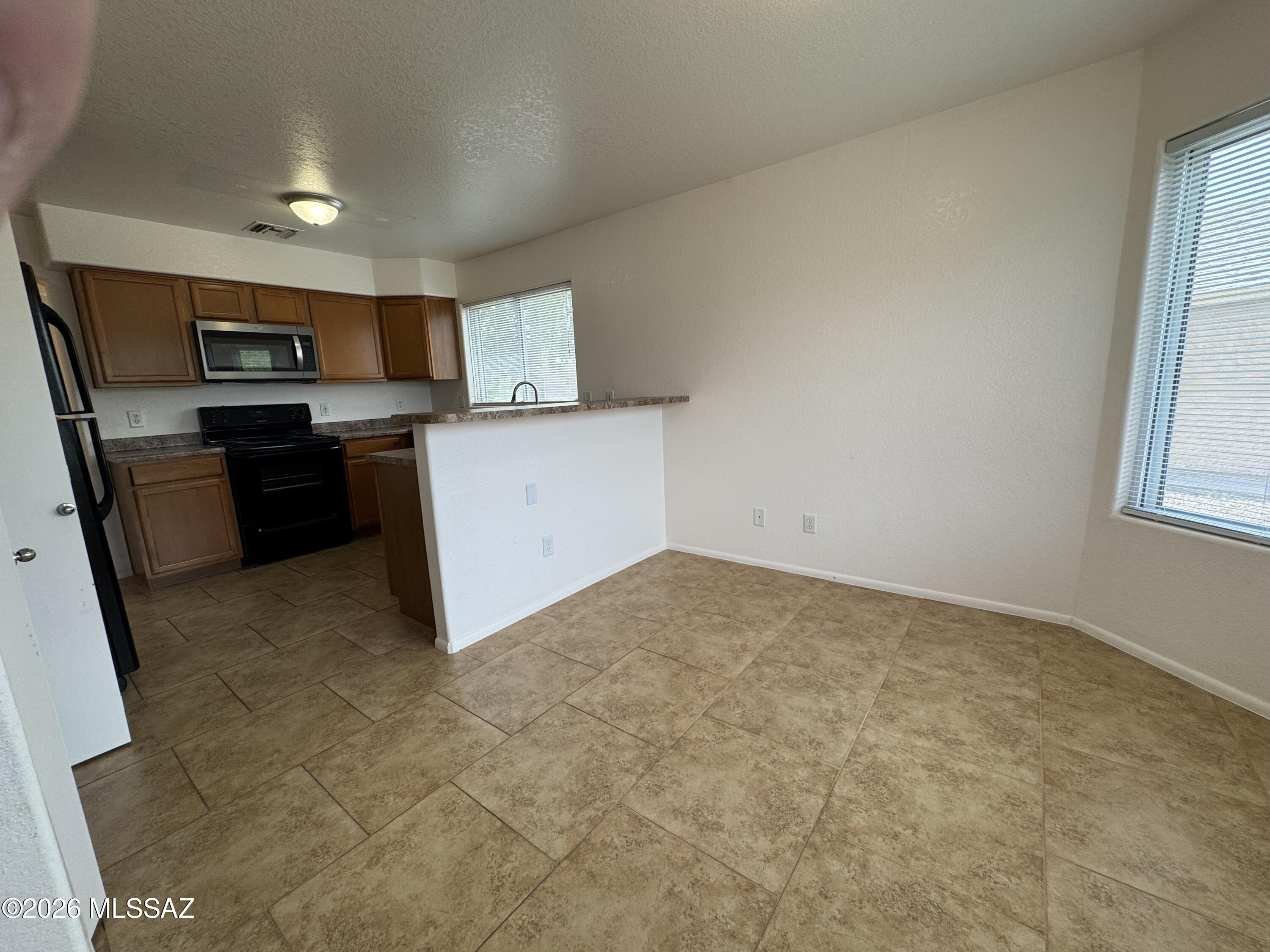 Silver Pass PH. II (277-395) - Residential Lease