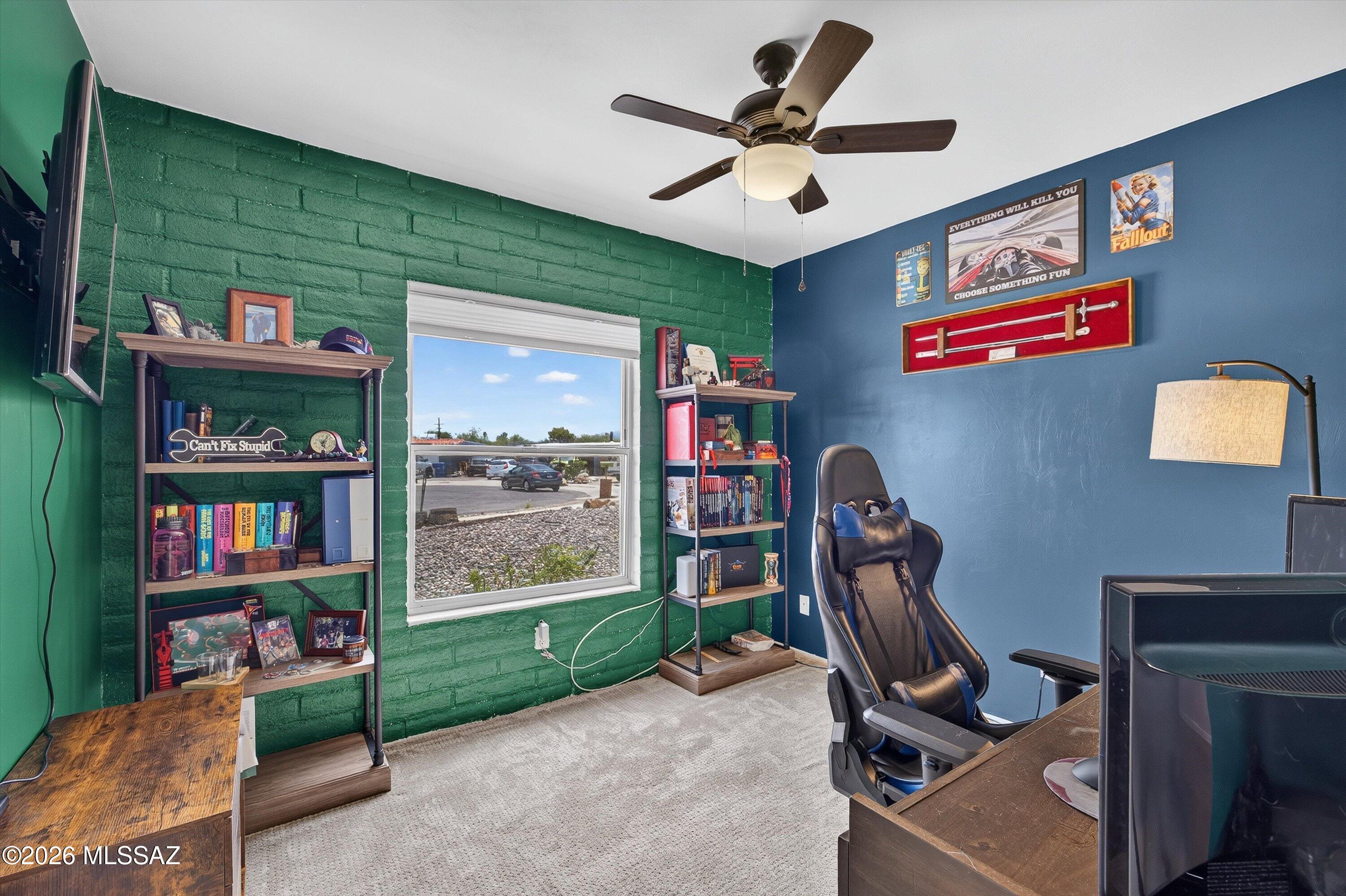 Broadway East (1-112) - Residential