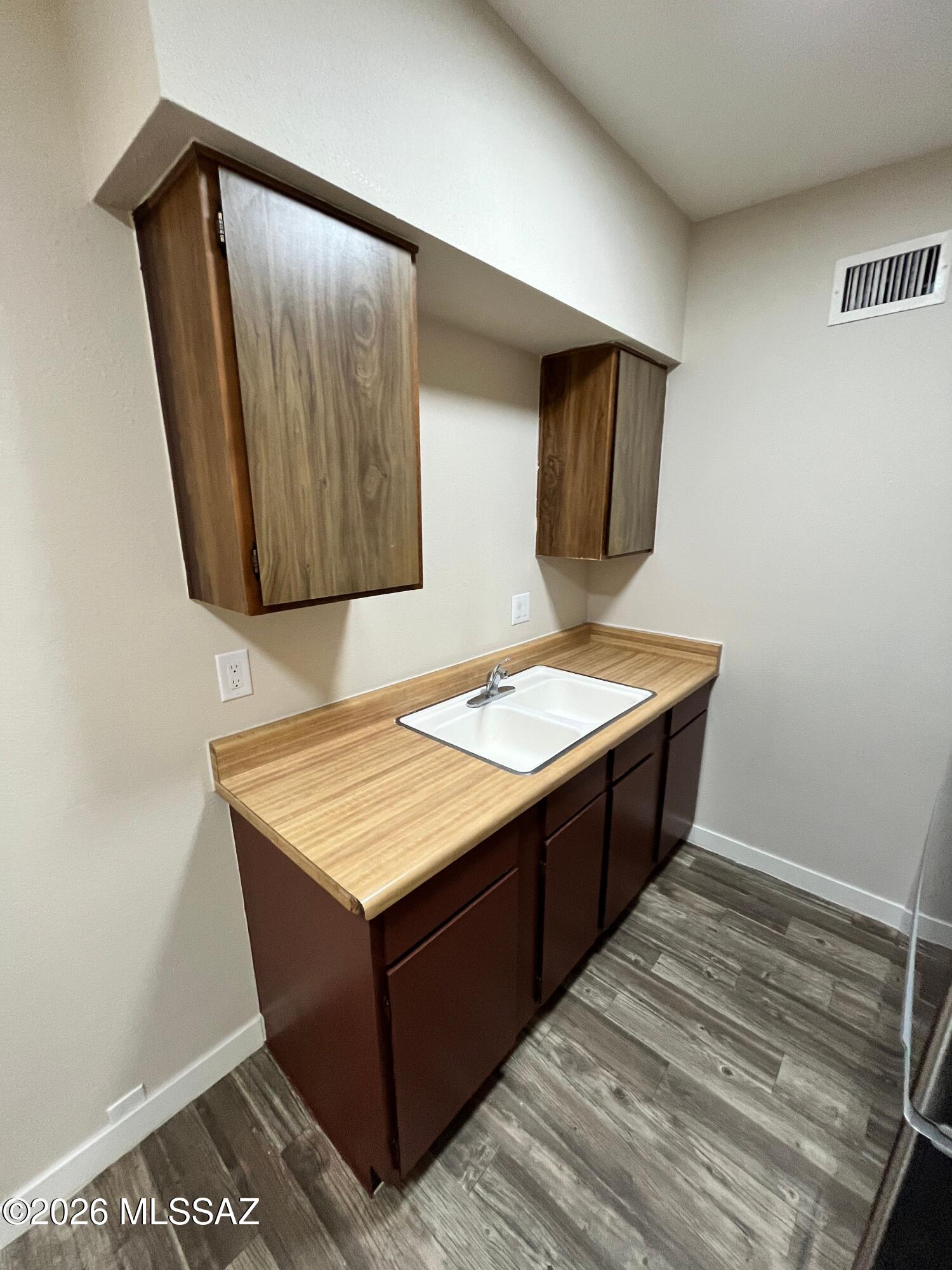 Coronado Heights - Residential Lease