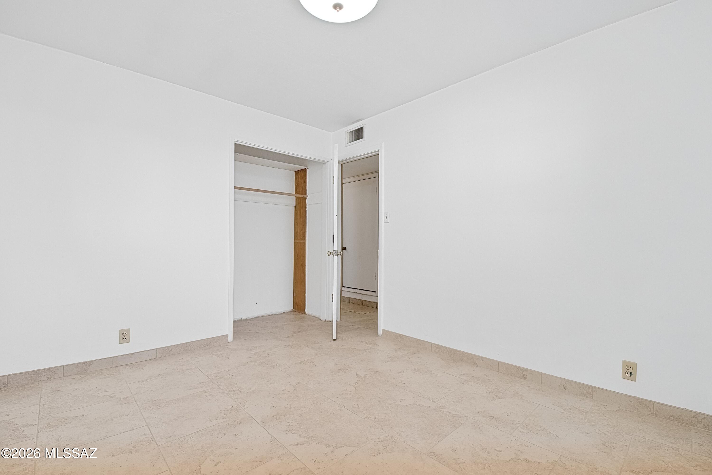 Douglas Terrace (1-69) - Residential
