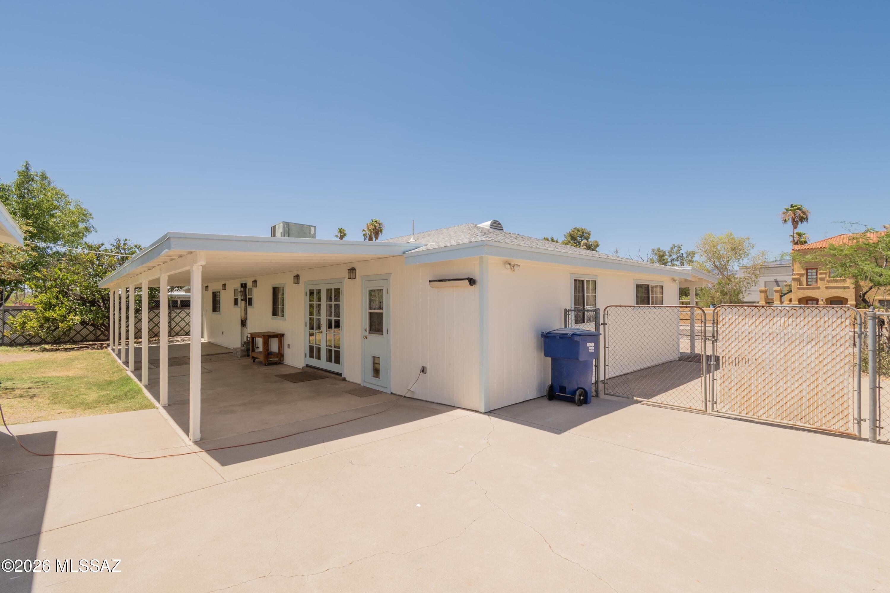 Douglas Terrace (1-69) - Residential