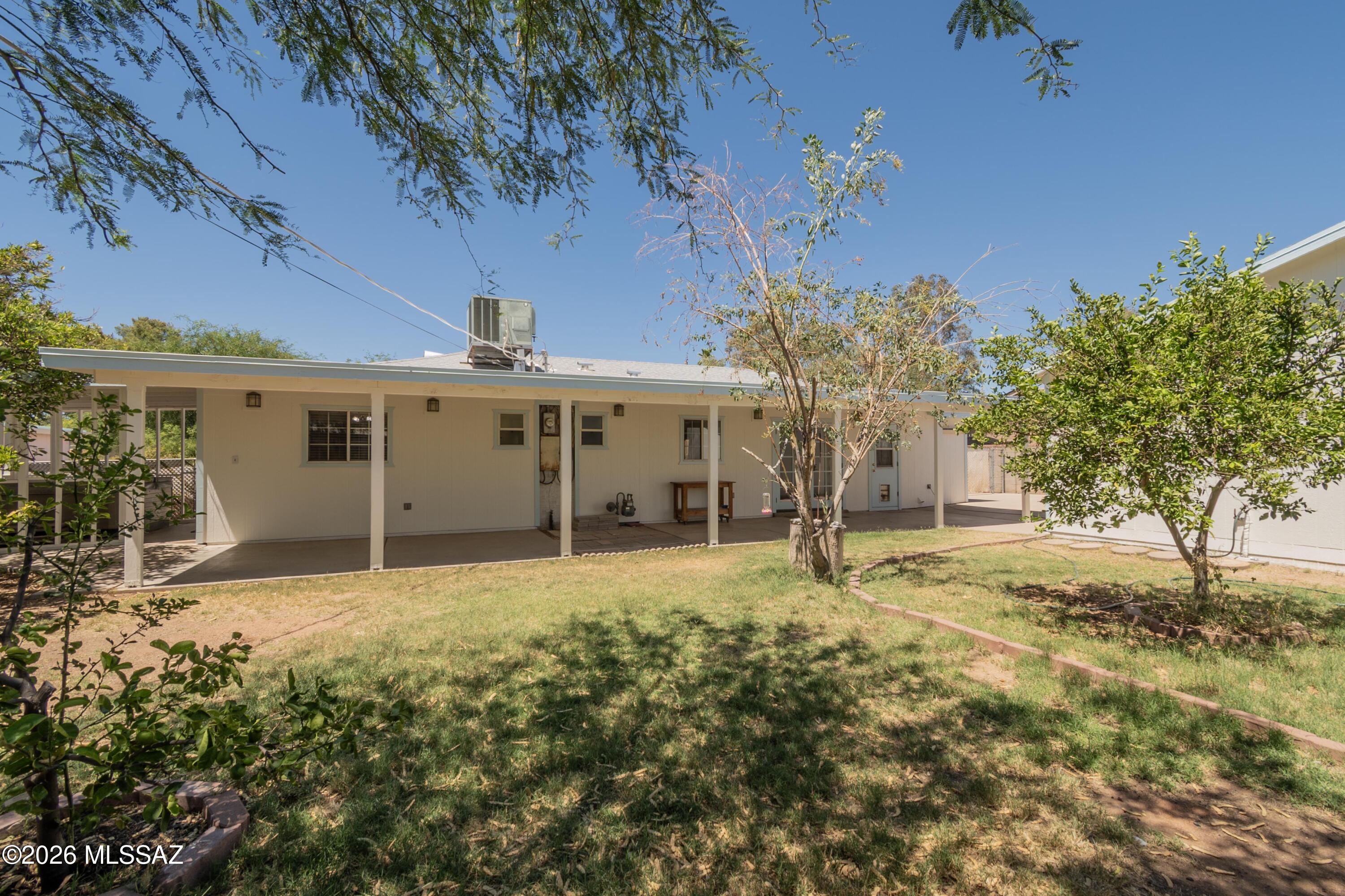 Douglas Terrace (1-69) - Residential