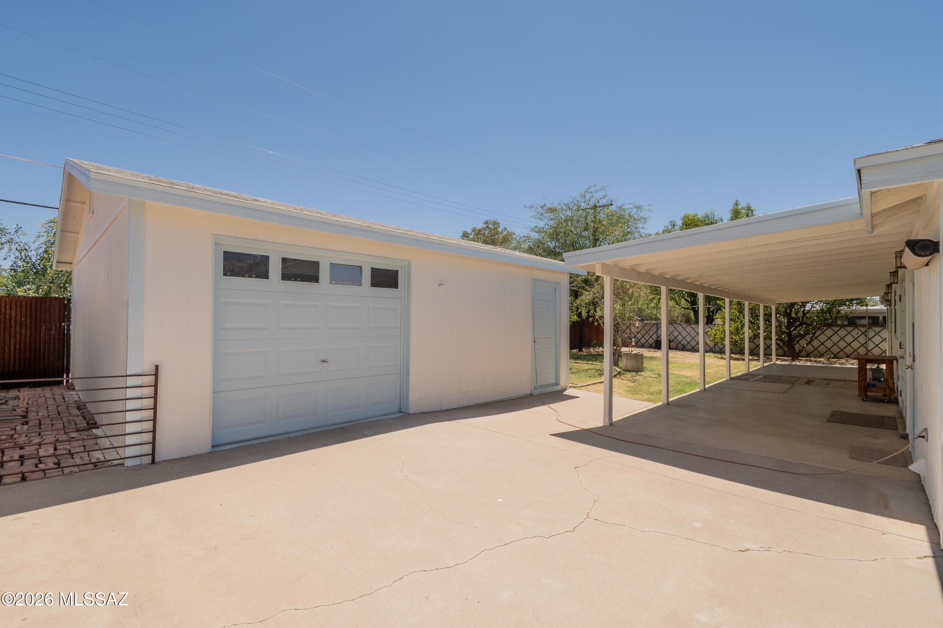 Douglas Terrace (1-69) - Residential