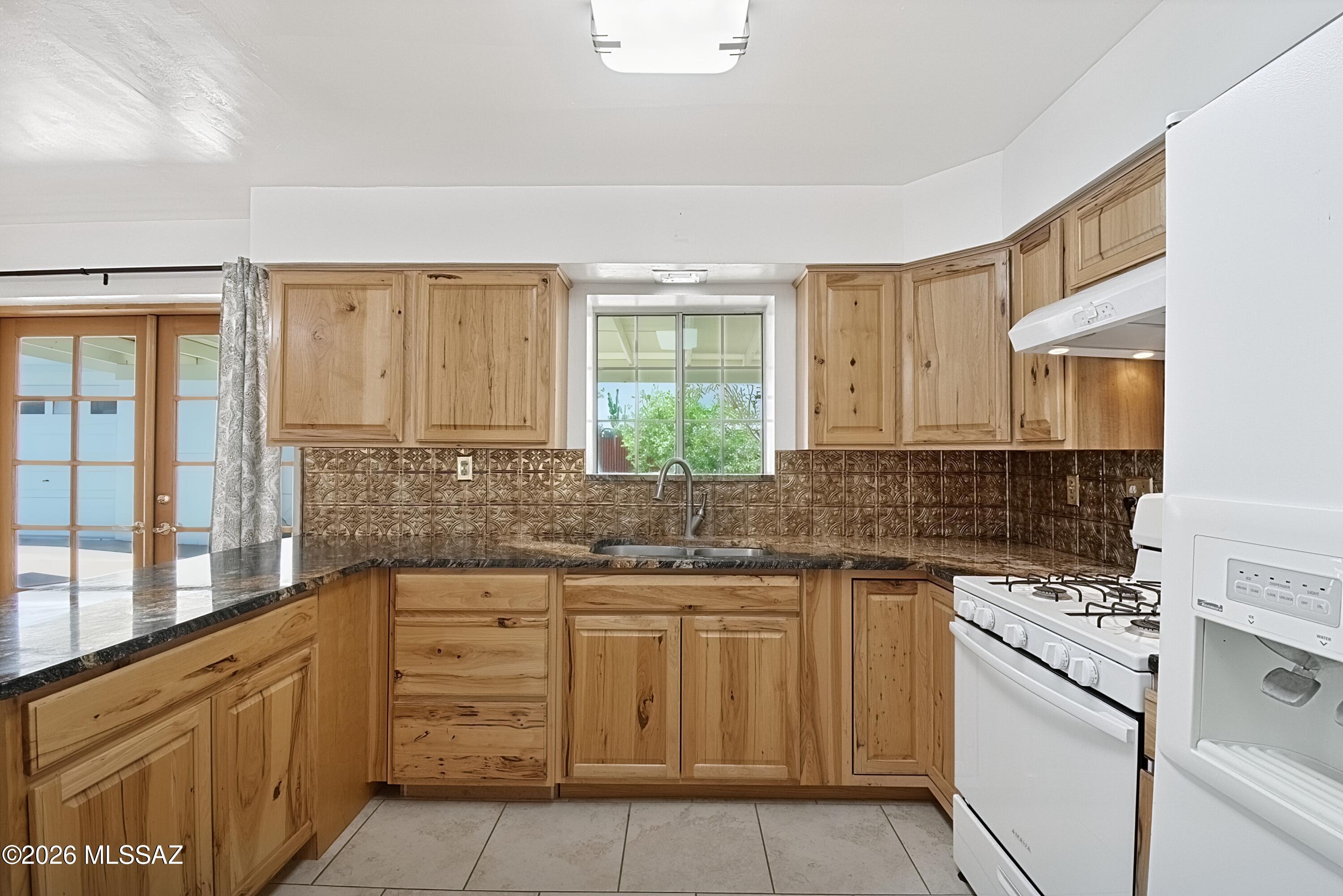 Douglas Terrace (1-69) - Residential