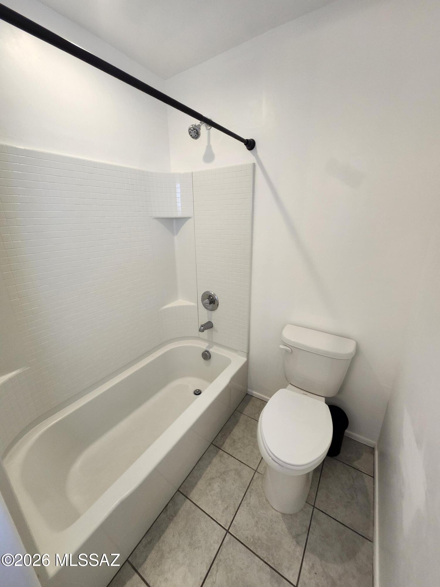 Entrada La Coraza - Residential Lease