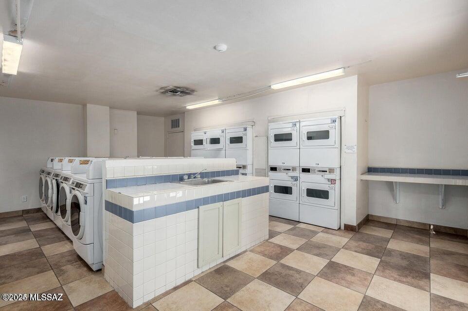 Casa Club Condominium - Residential