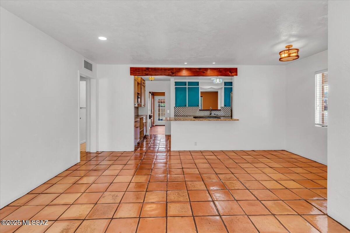 Blenman Annex - Residential
