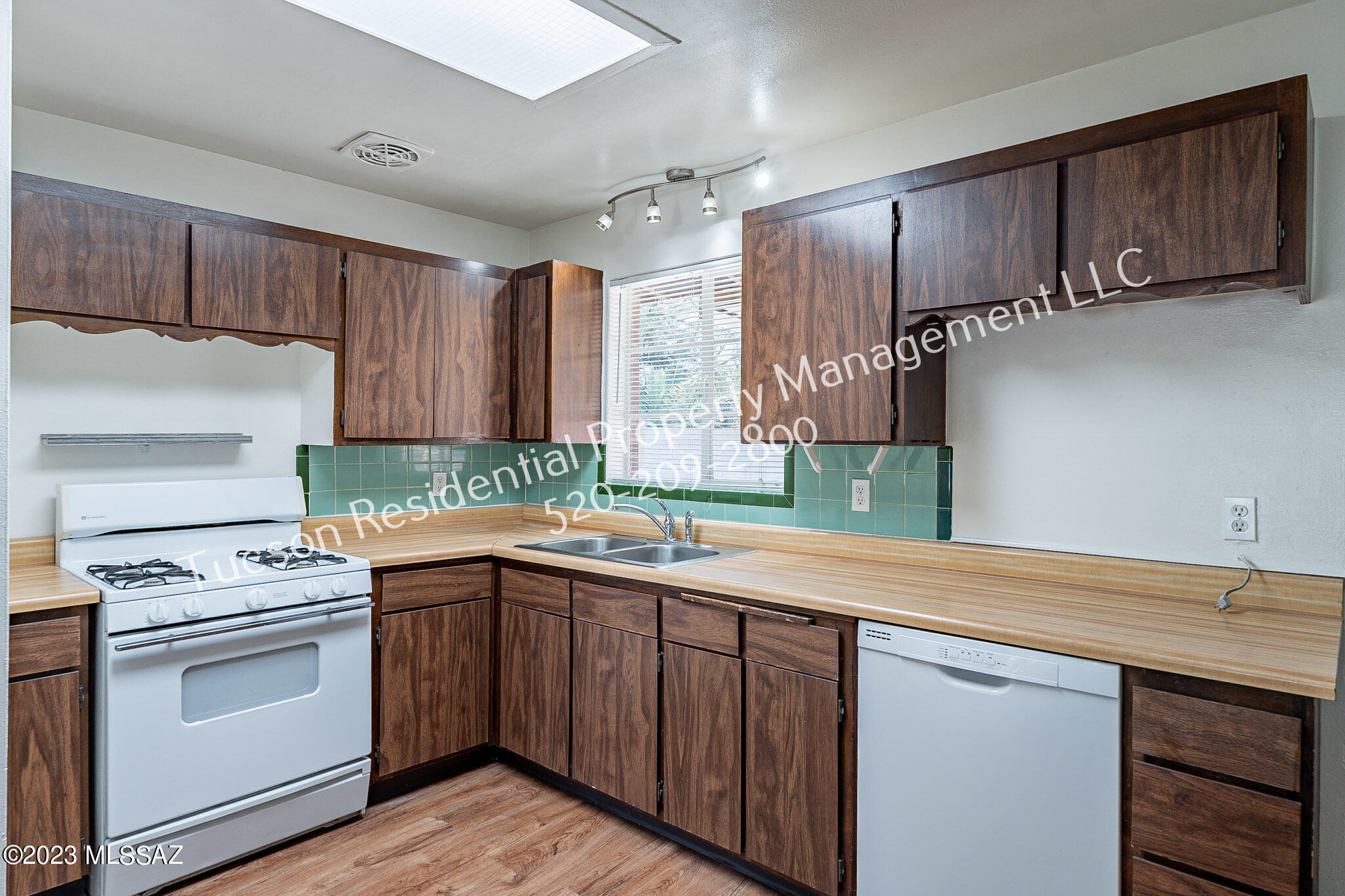 Dos Calles Addition - Residential Lease