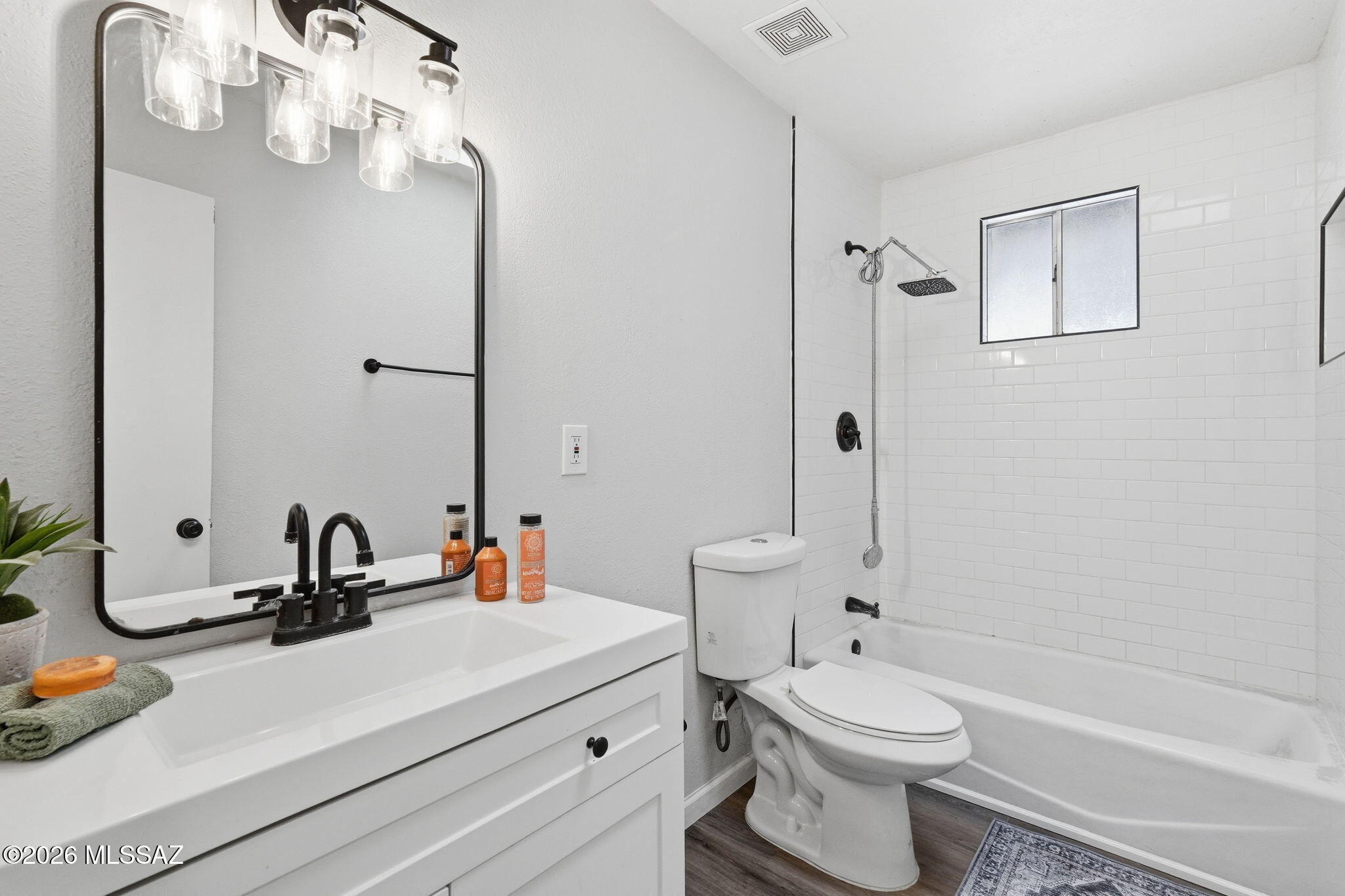 Miracle Mile Manor - Residential
