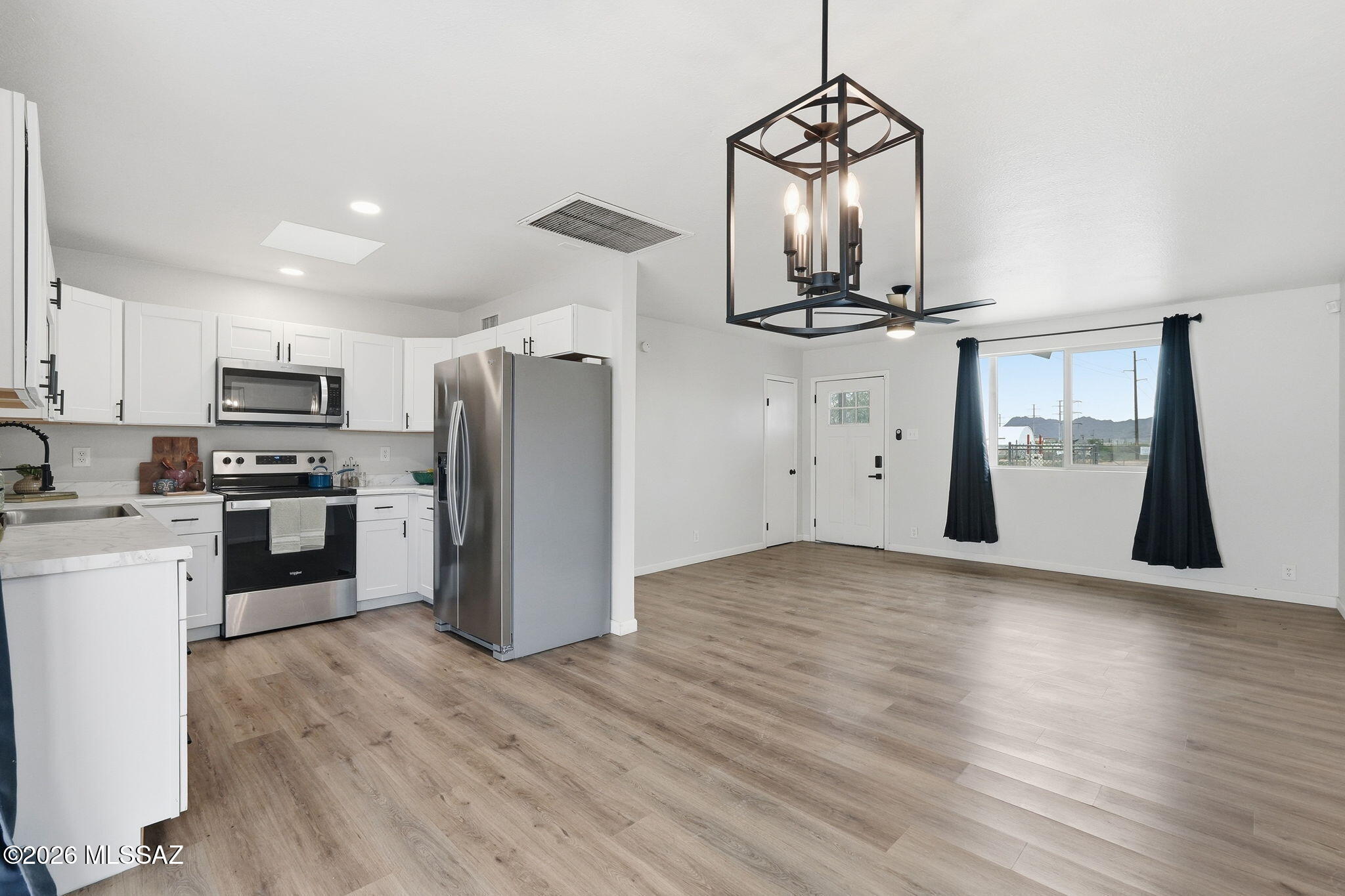Miracle Mile Manor - Residential