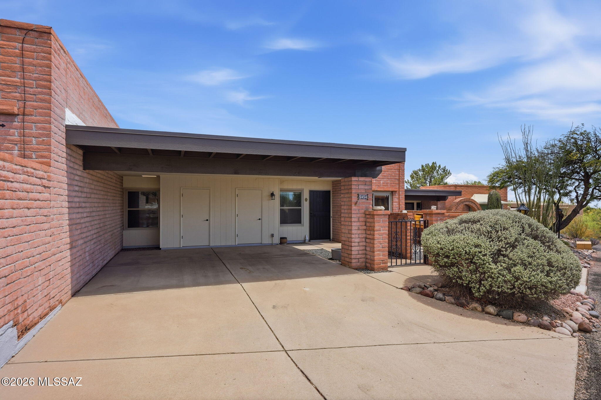 Tierra Serena Townhouses (1-117) - Residential